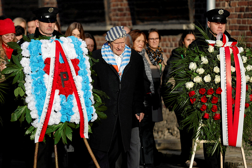 image Auschwitz survivors at 80th anniversary of camp&#8217;s liberation