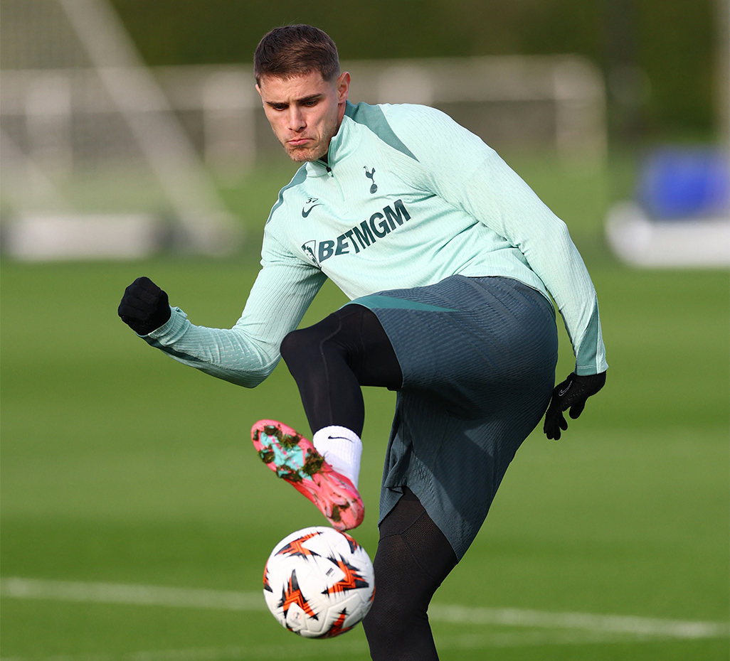 image Van de Ven ready to return for Tottenham v Elfsborg