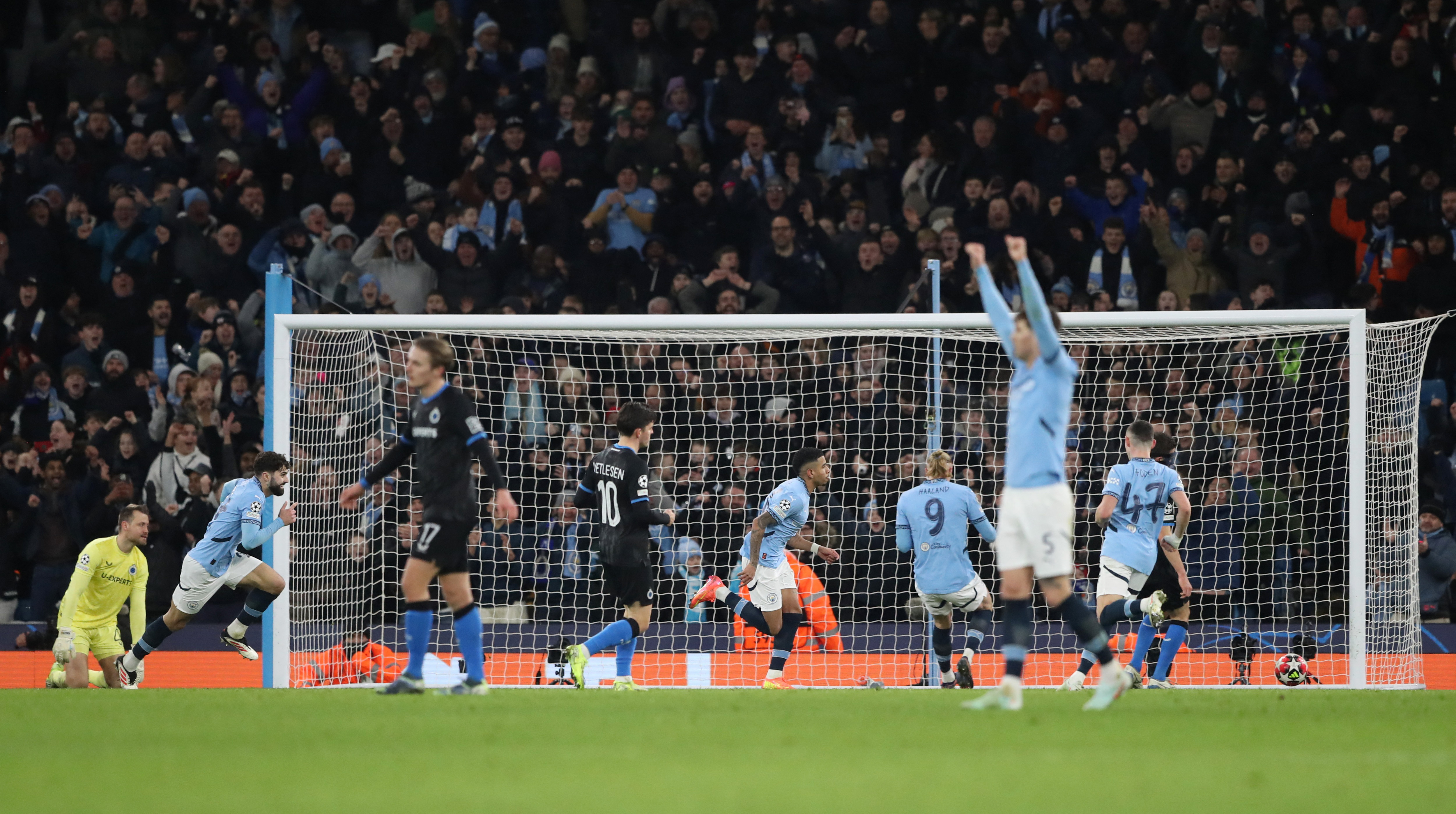 image Man City survive scare to progress, Lille storm through