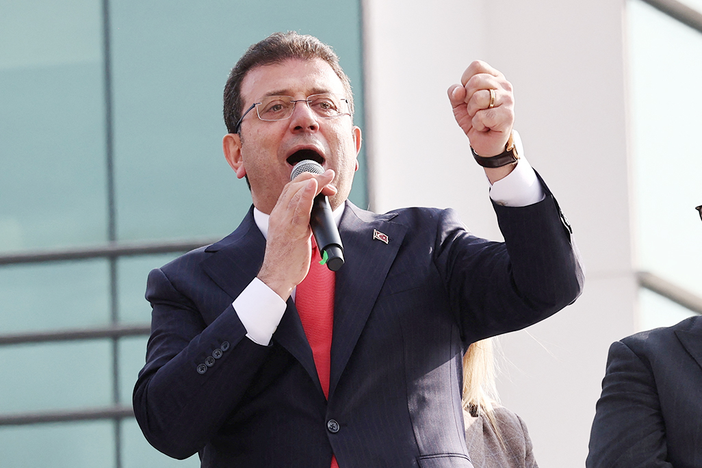 image Istanbul mayor faces forgery accusations over studies in Cyprus