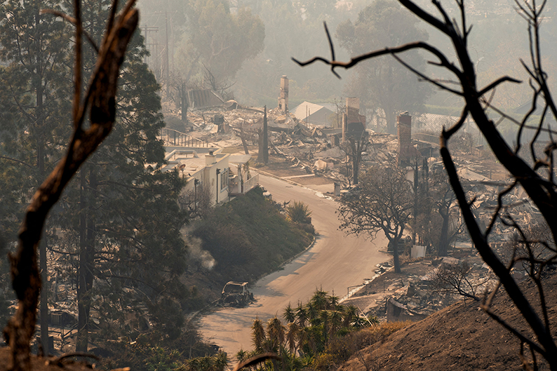 image Los Angeles faces more wildfire evacuations even as fierce winds ease