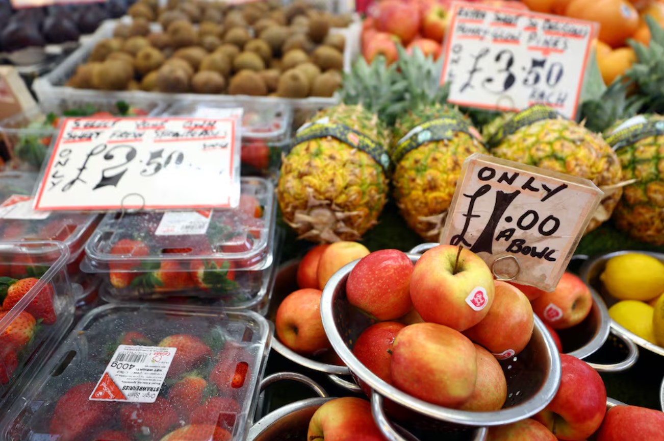 image UK grocery inflation hits highest level in 15 months