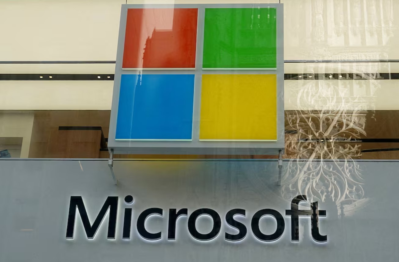 image Microsoft relaxes data center grip on OpenAI amid $500 bln joint venture