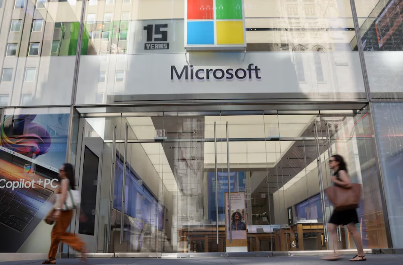 image Microsoft halts hiring in US consulting unit as cost-cutting measure