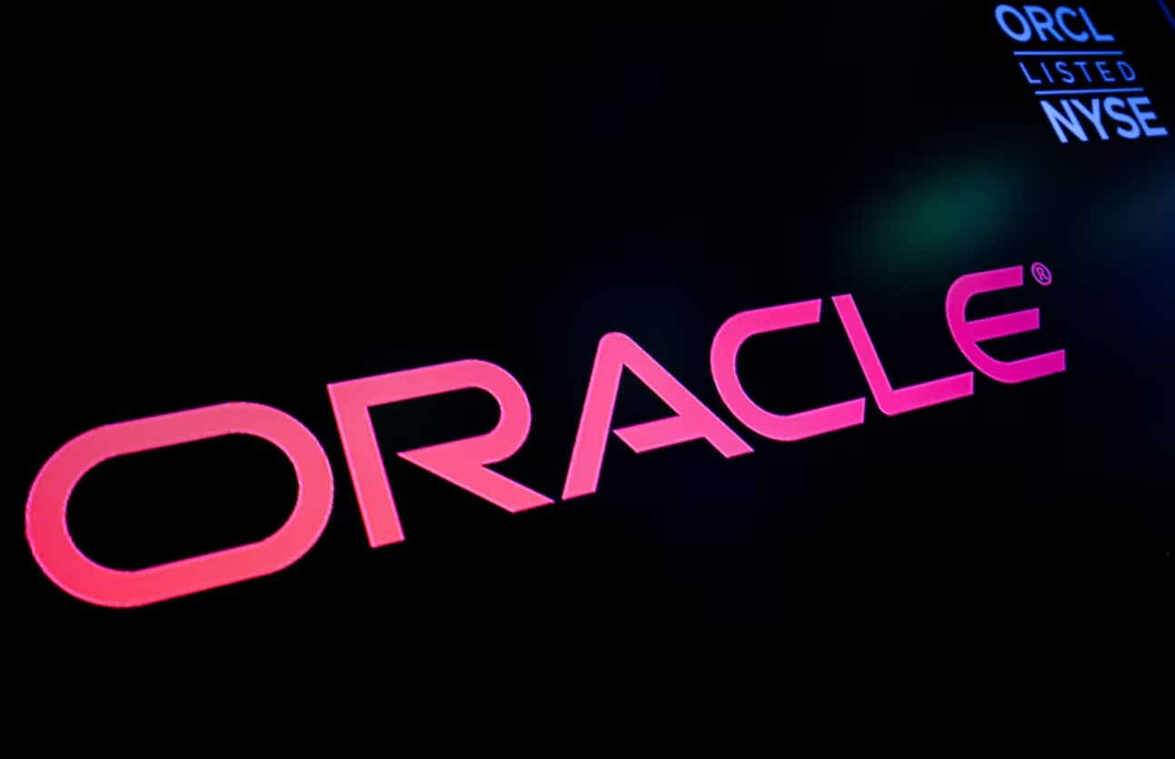 image Oracle surges, chip stocks rise as Trump unveils $500 bln AI plan