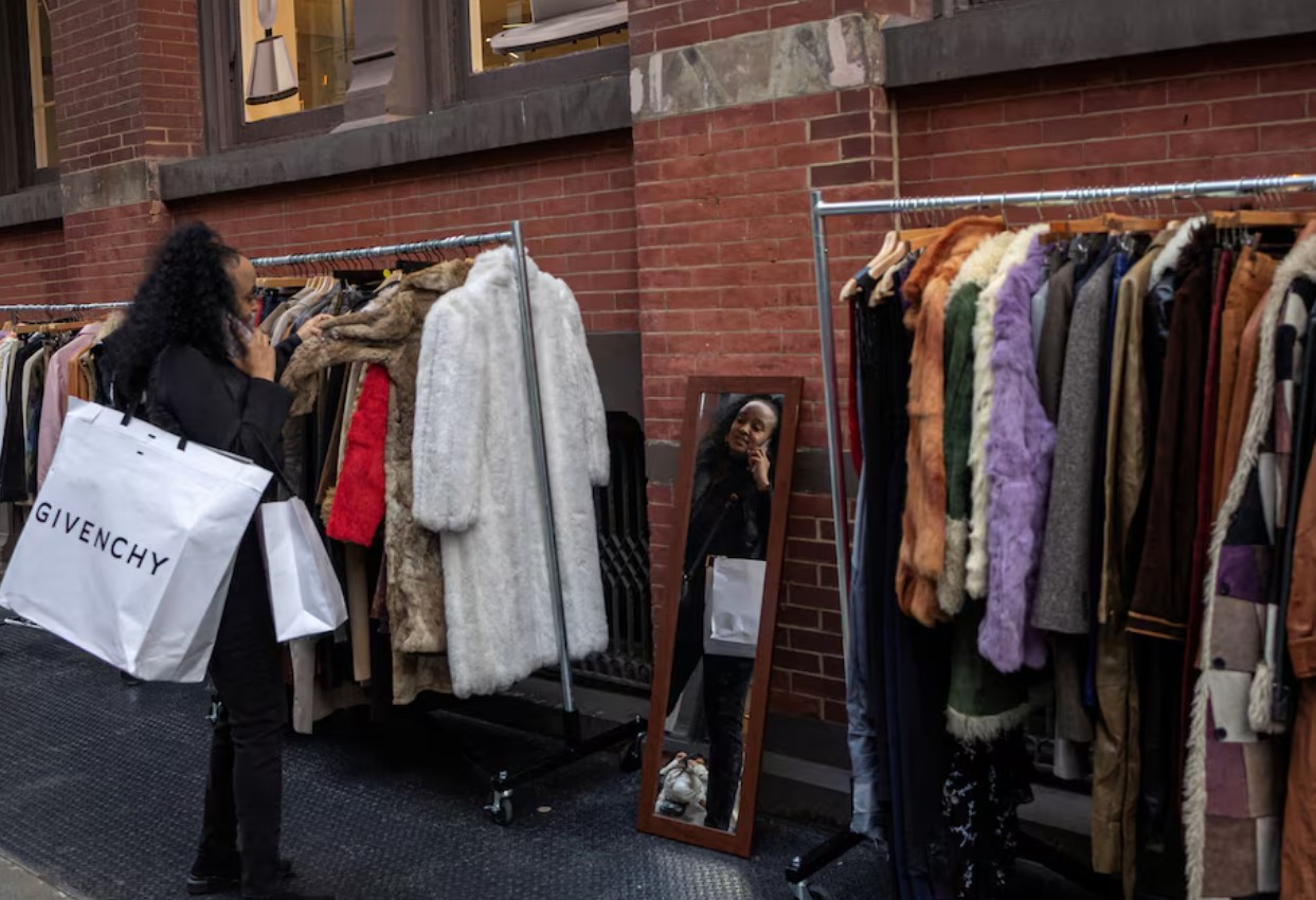 image US small business confidence jumps to more than six-year high
