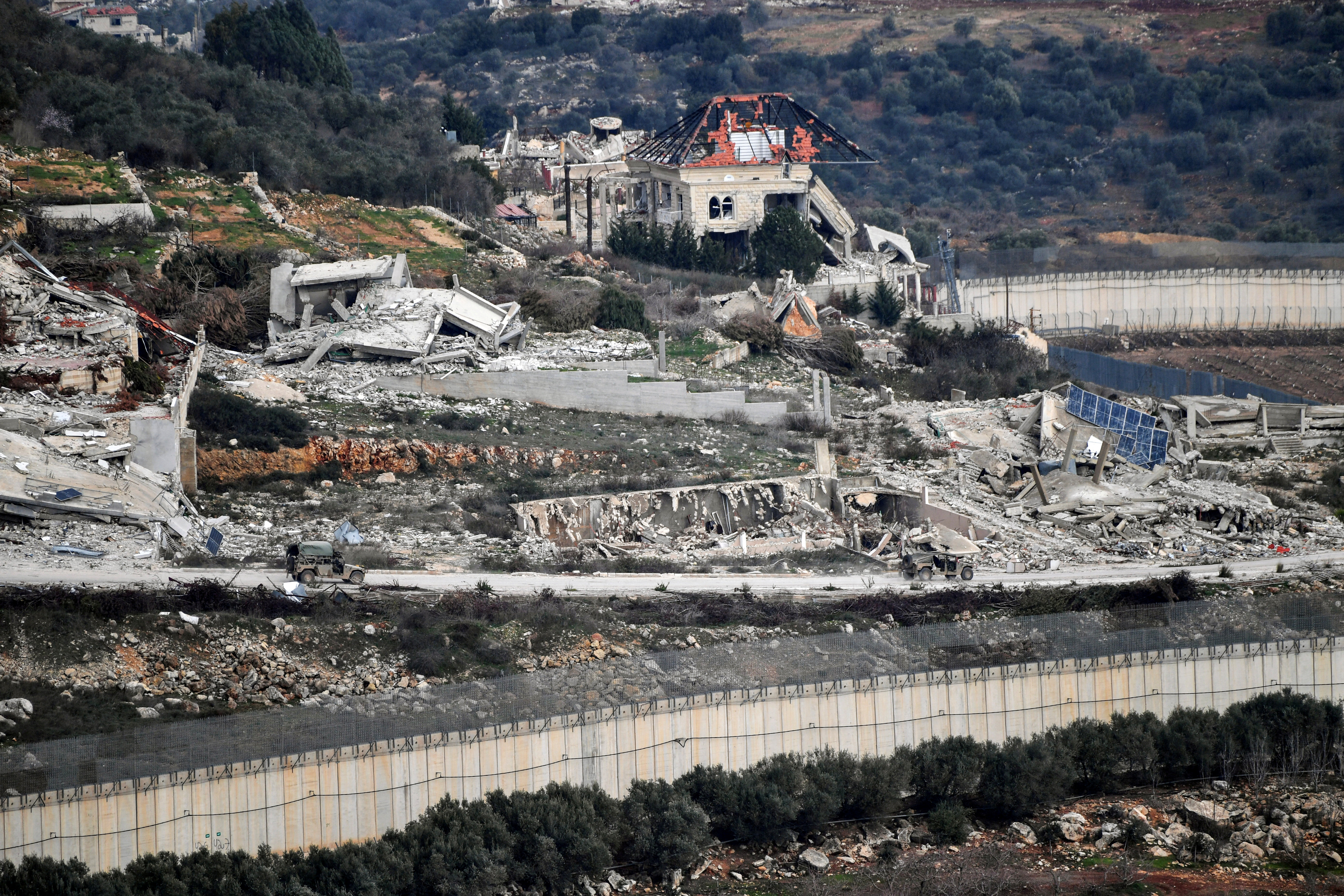 image France proposes plan to speed up Israeli troop withdrawal from Lebanon, minister says