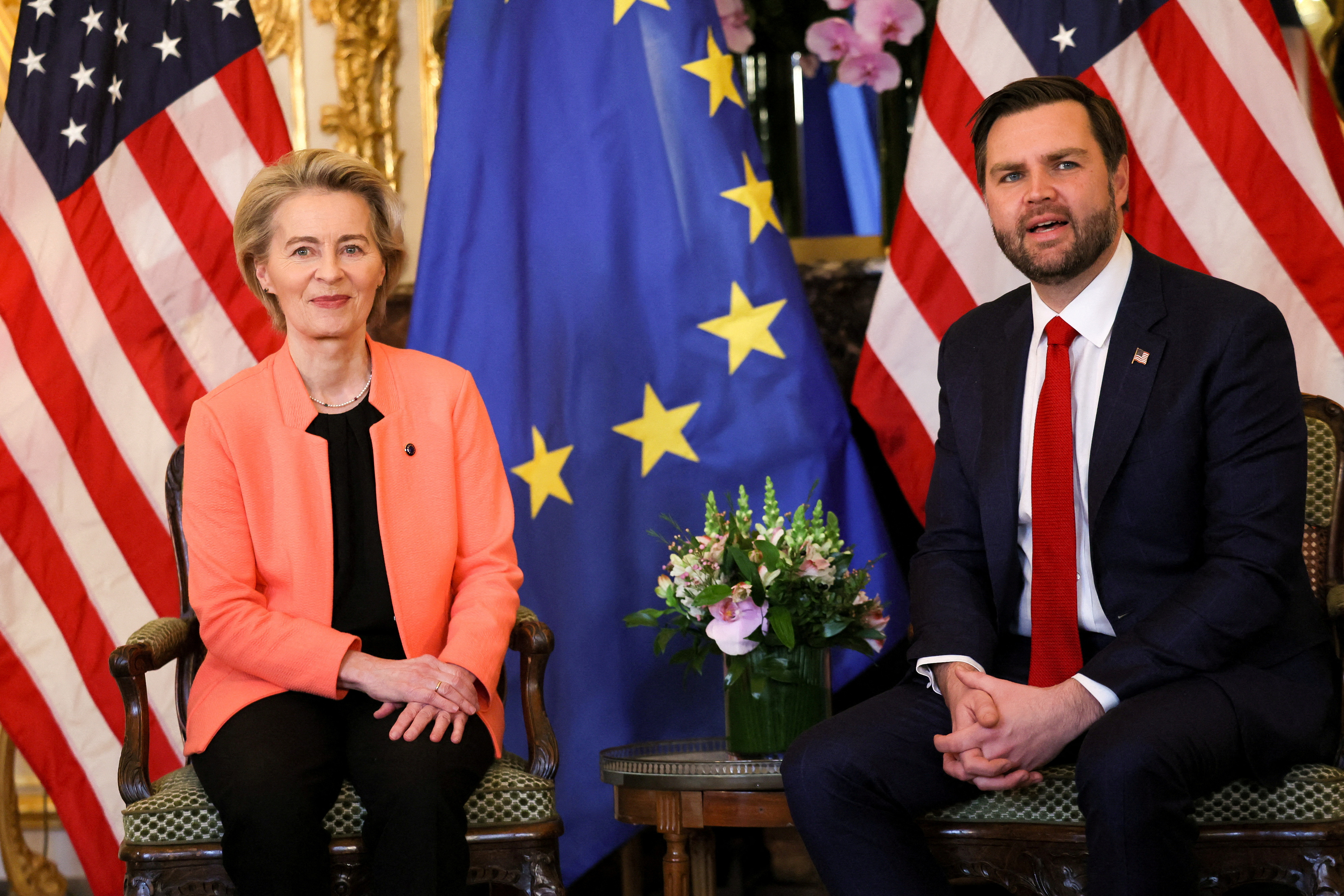 image Von der Leyen reaffirms commitment to fair trade in meeting with Vance