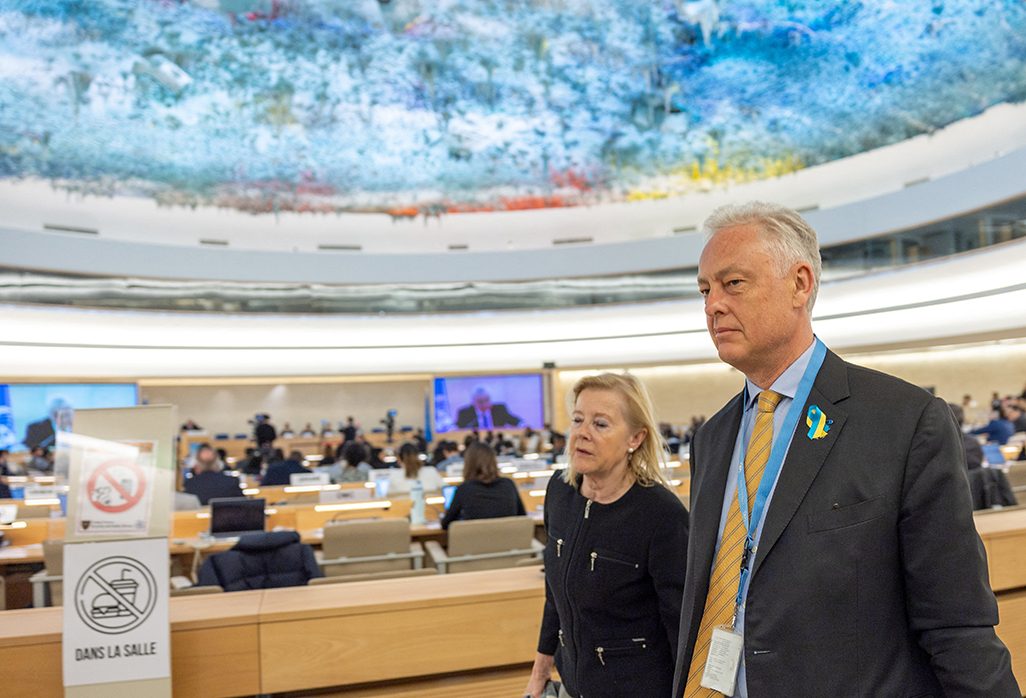 image Dozens of delegates walk out of Russia&#8217;s speech to UN rights council