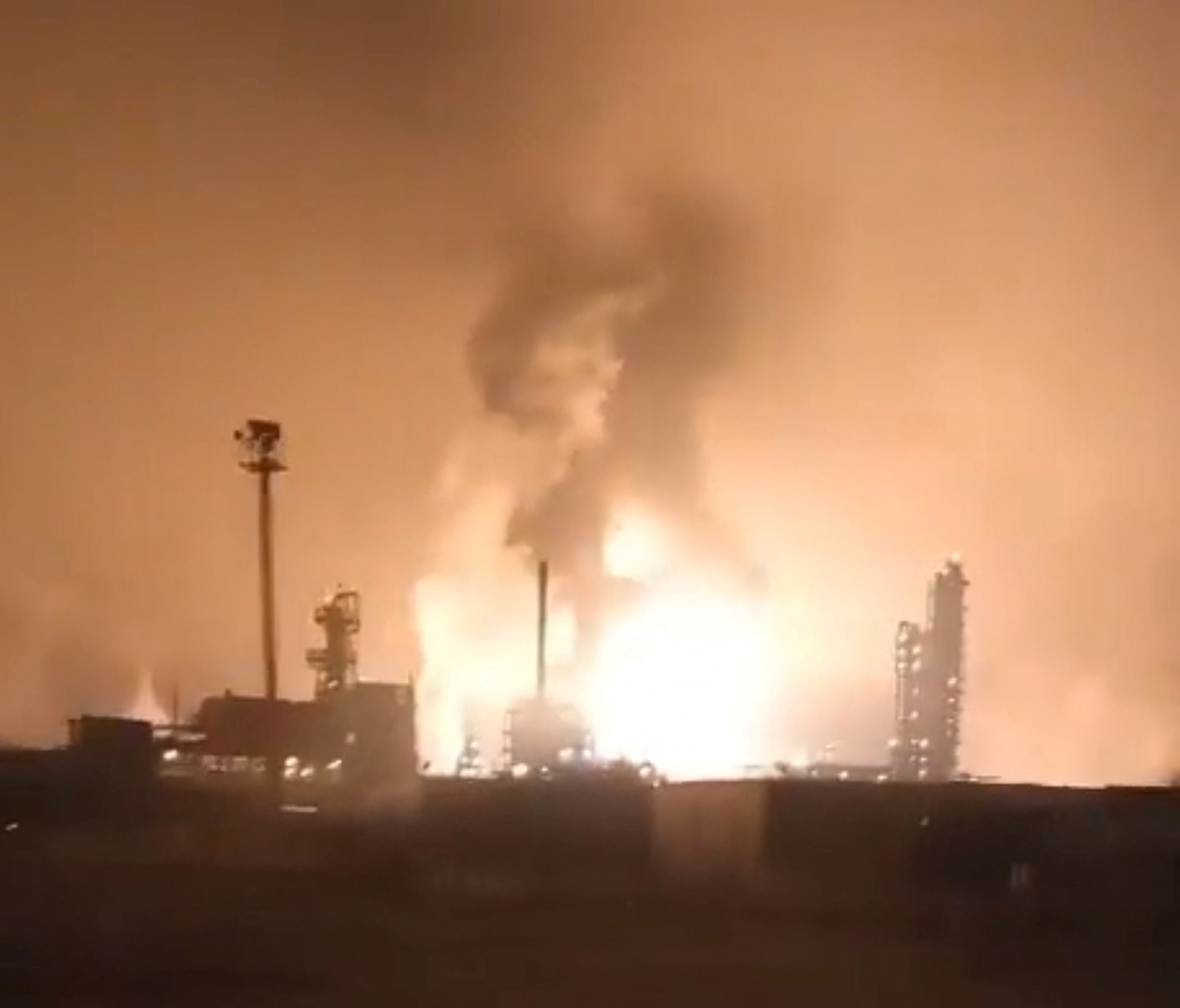 image Russians told not to panic over &#8216;gas cloud&#8217; in city near plant struck by Ukraine