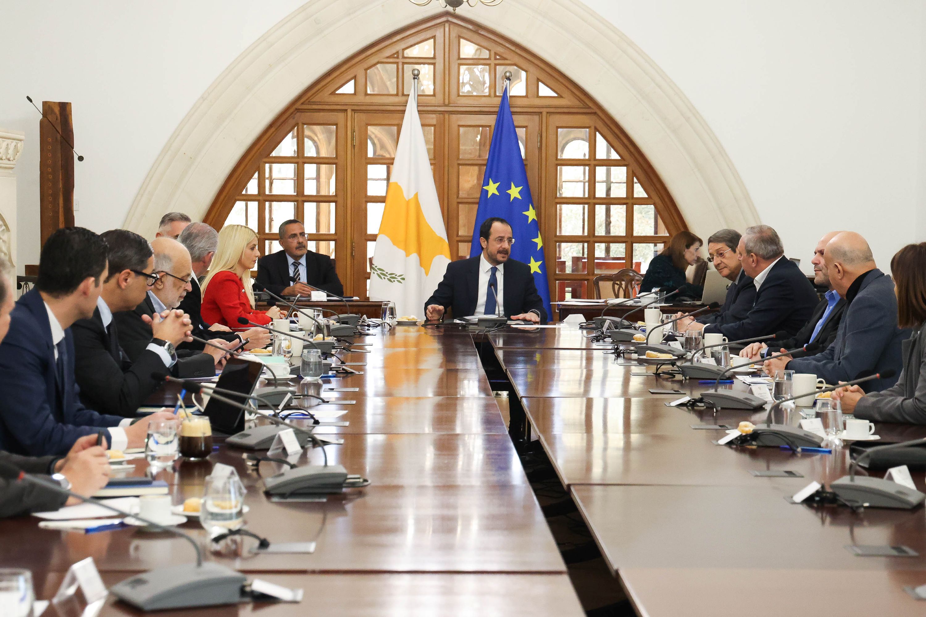image Parliamentary leaders to accompany president to Geneva for Cyprus talks