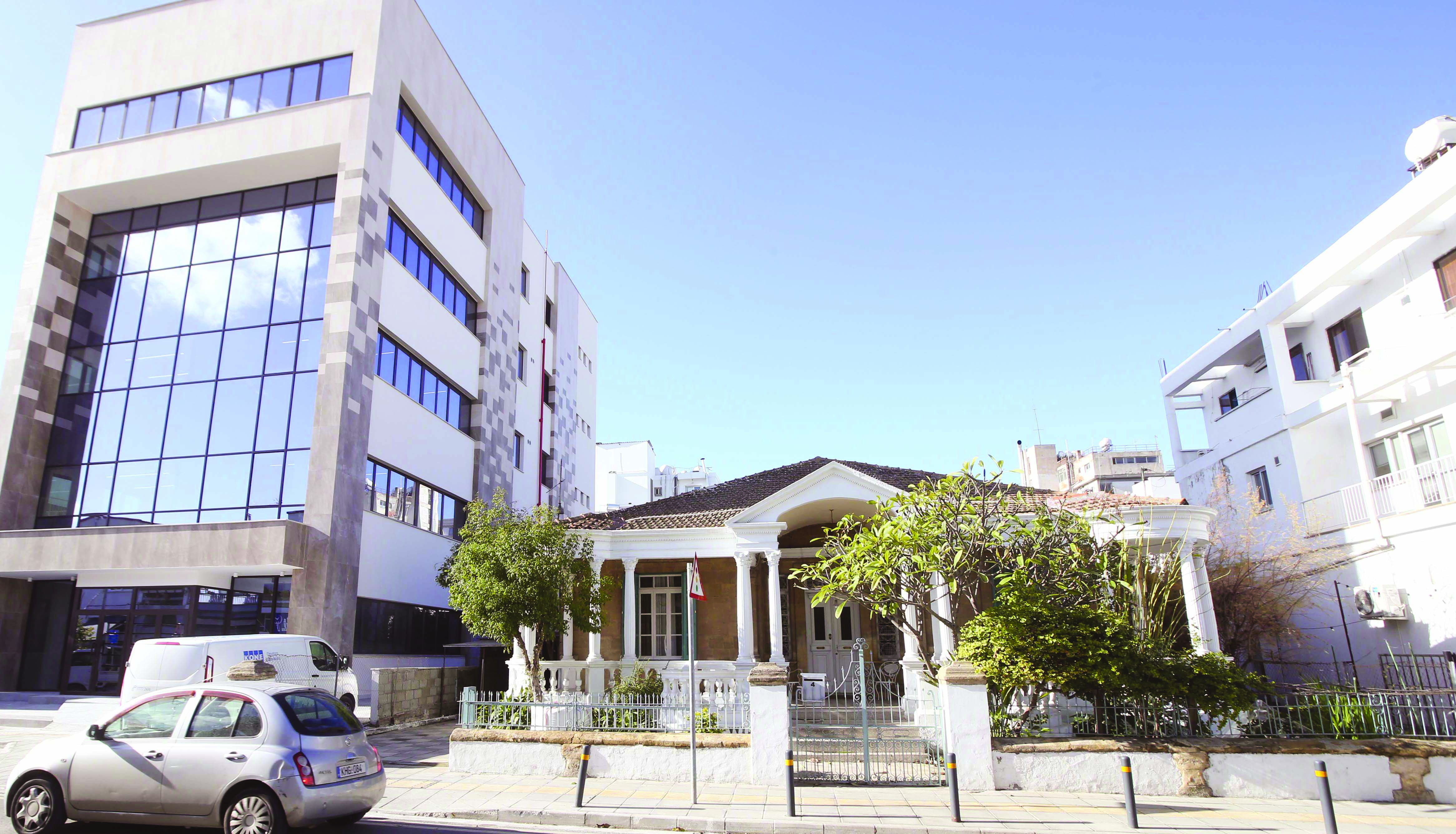 image Owners should feel proud of their modernist homes, not demolish them says Etek