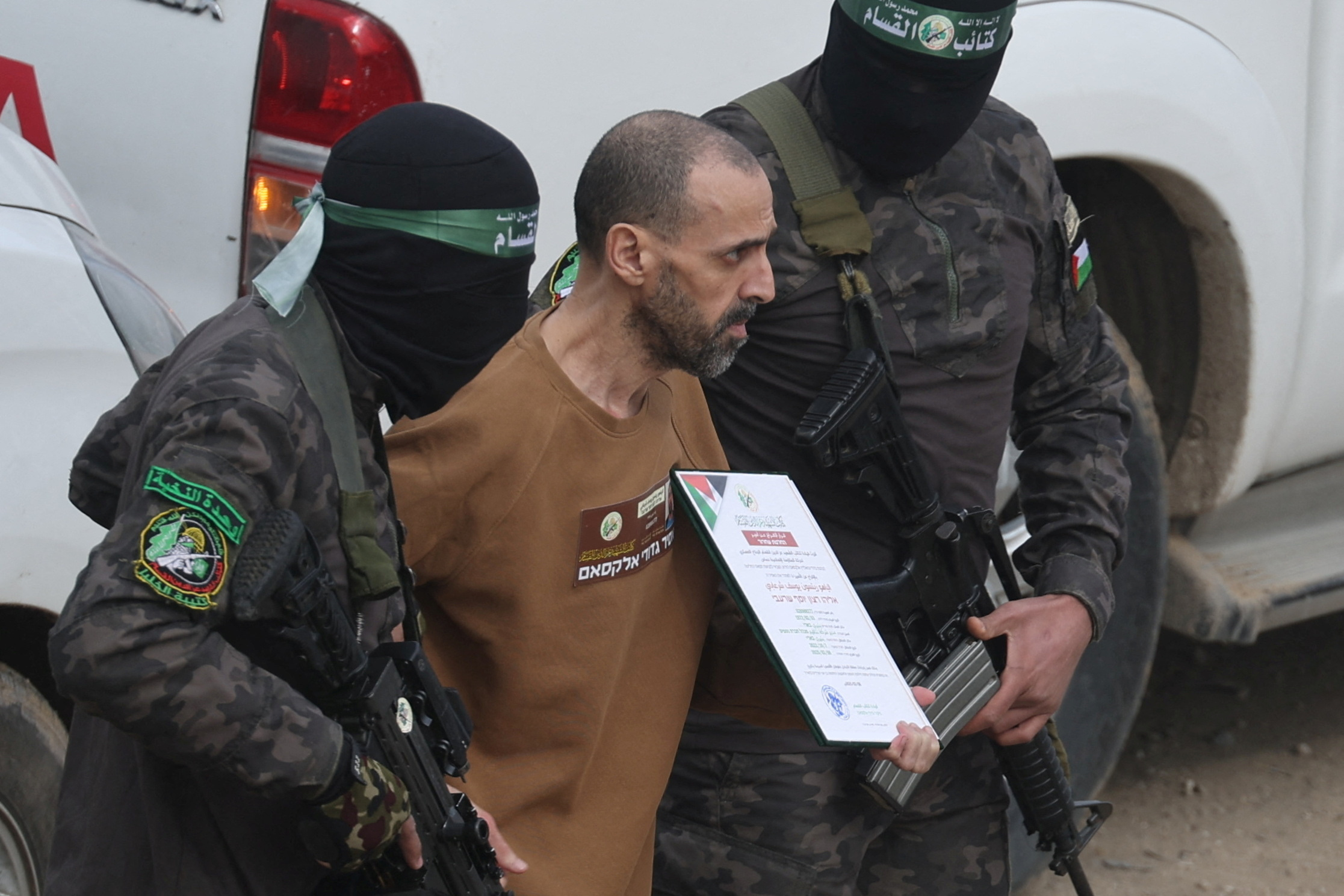 image Hamas frees three hostages, Israel begins releasing Palestinians