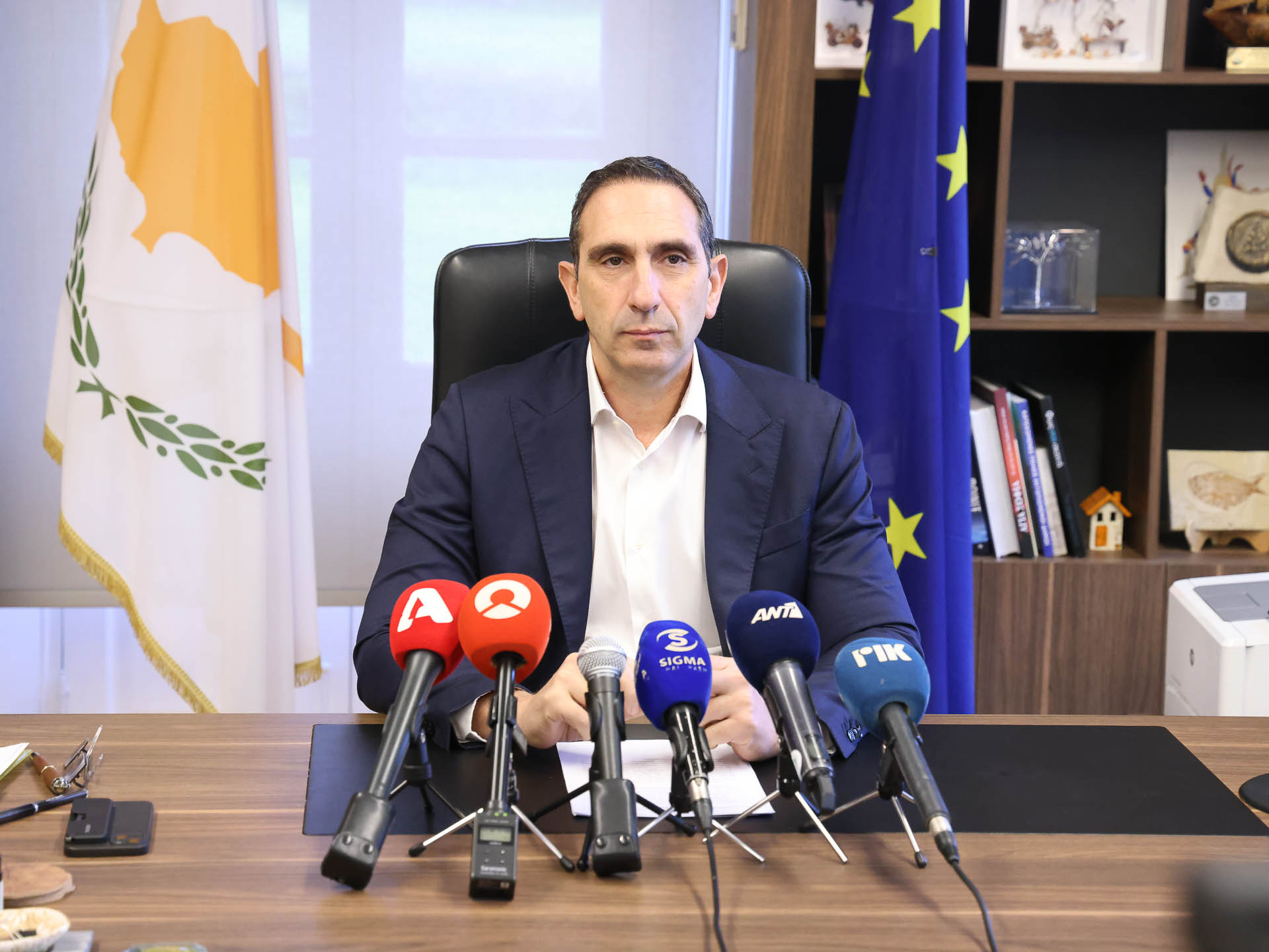 image Interior minister urges faster local government reforms in Paphos