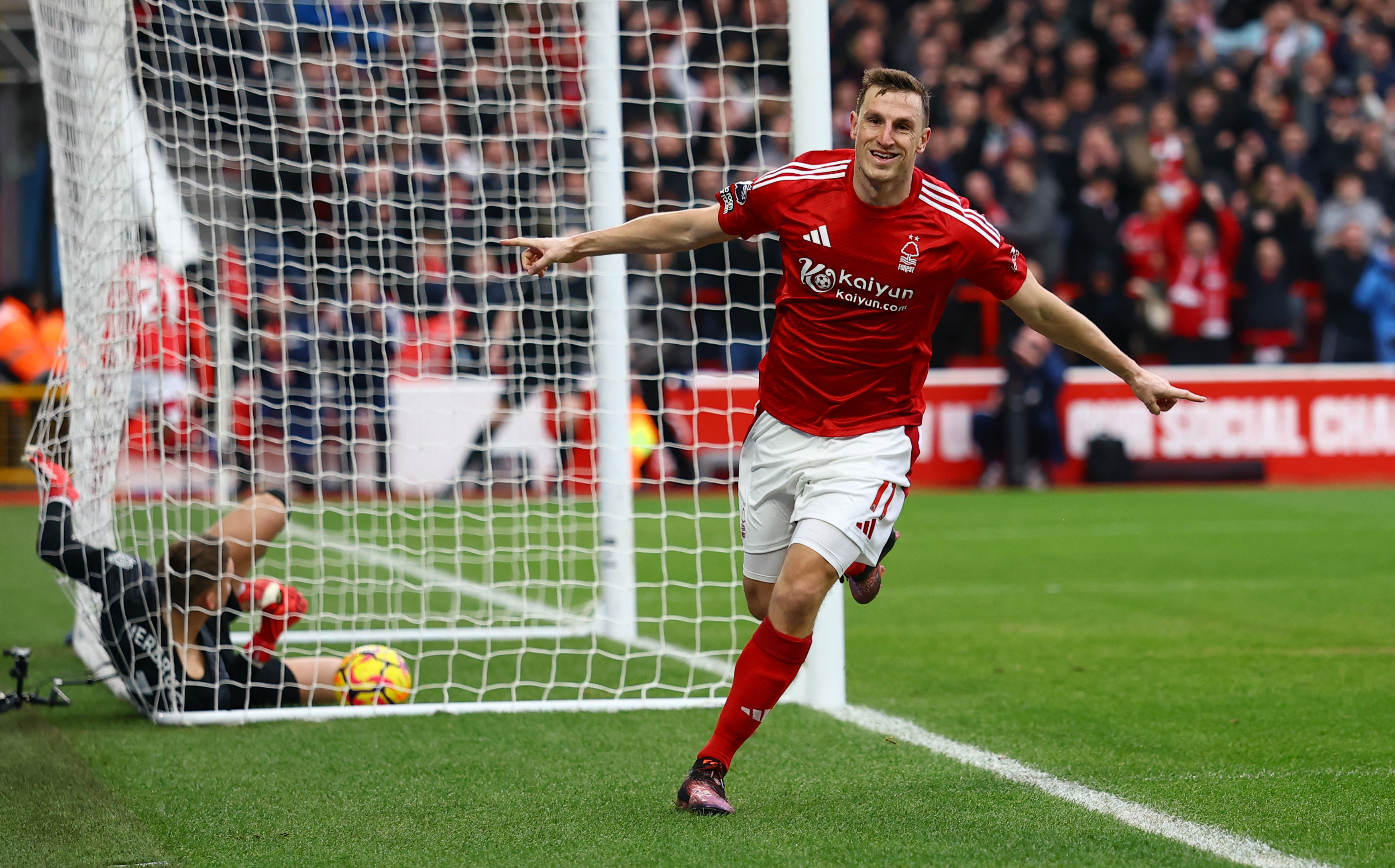 image Forest thrash Brighton 7-0
