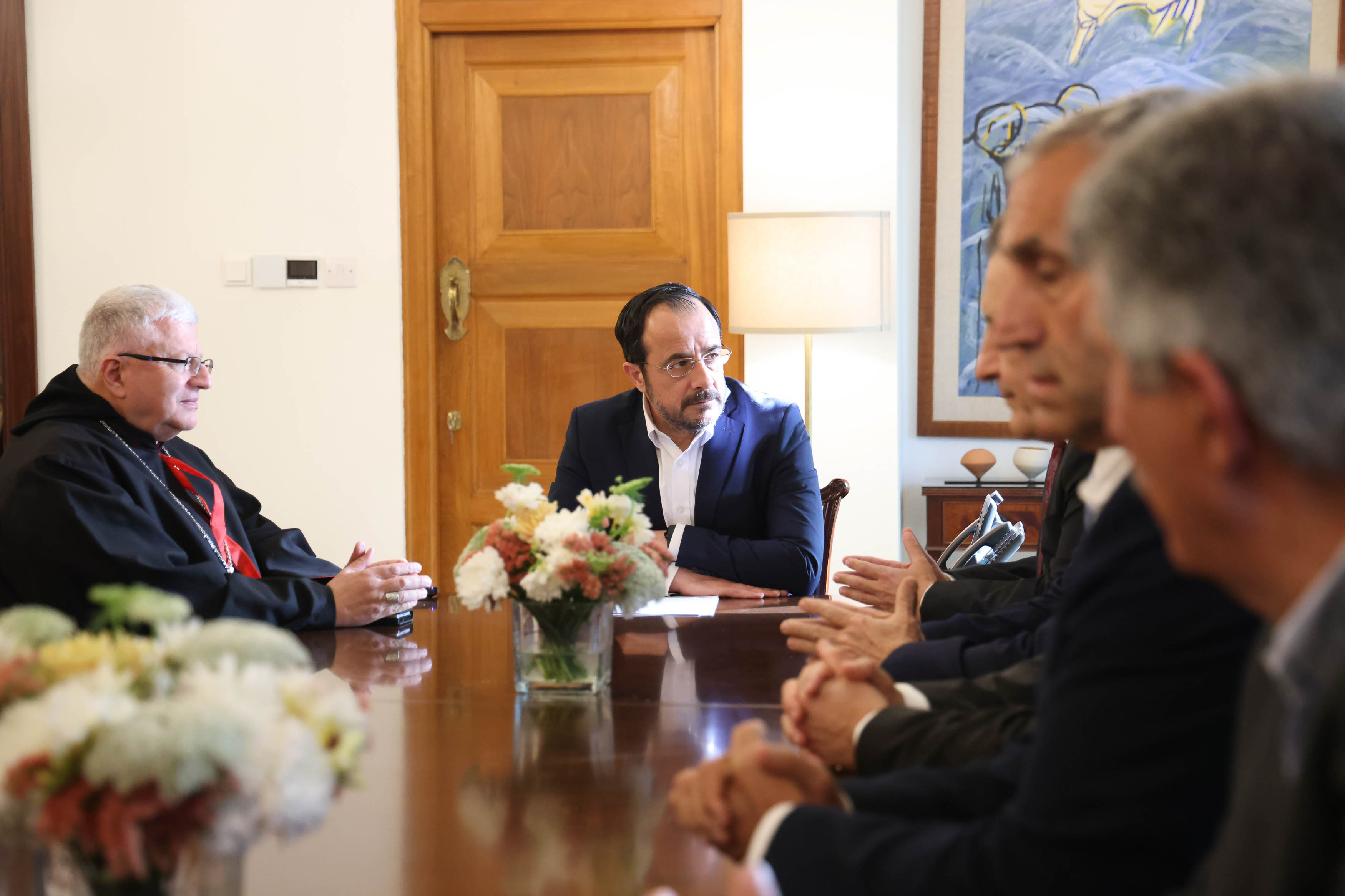 image Christodoulides meets Maronite leaders to discuss Cyprus problem