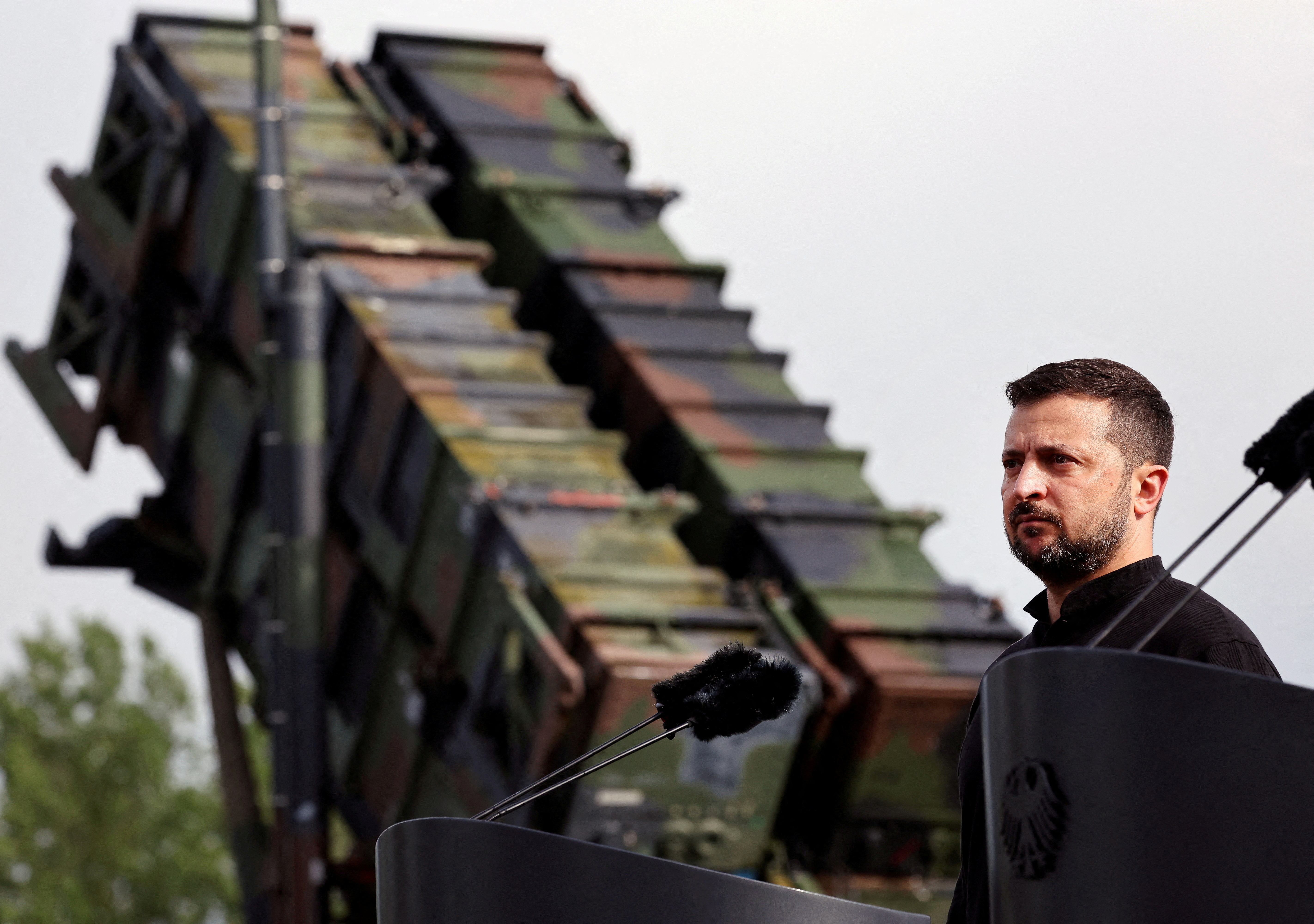 image Trump says Ukraine willing to negotiate, Russia &#8216;ready for peace&#8217;