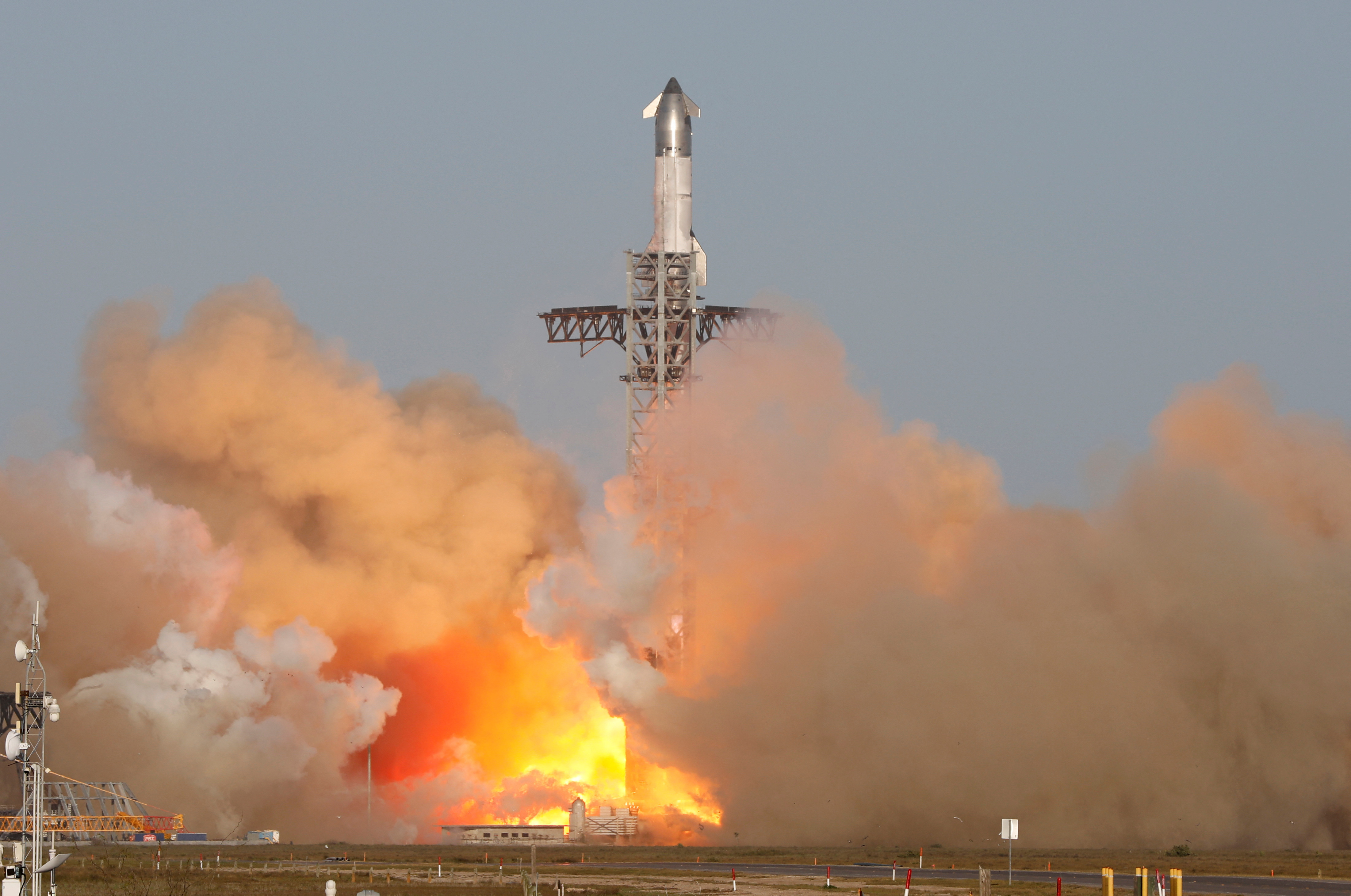 image Musk&#8217;s SpaceX&#8217;s Starship explodes in space again, raining debris over Caribbean