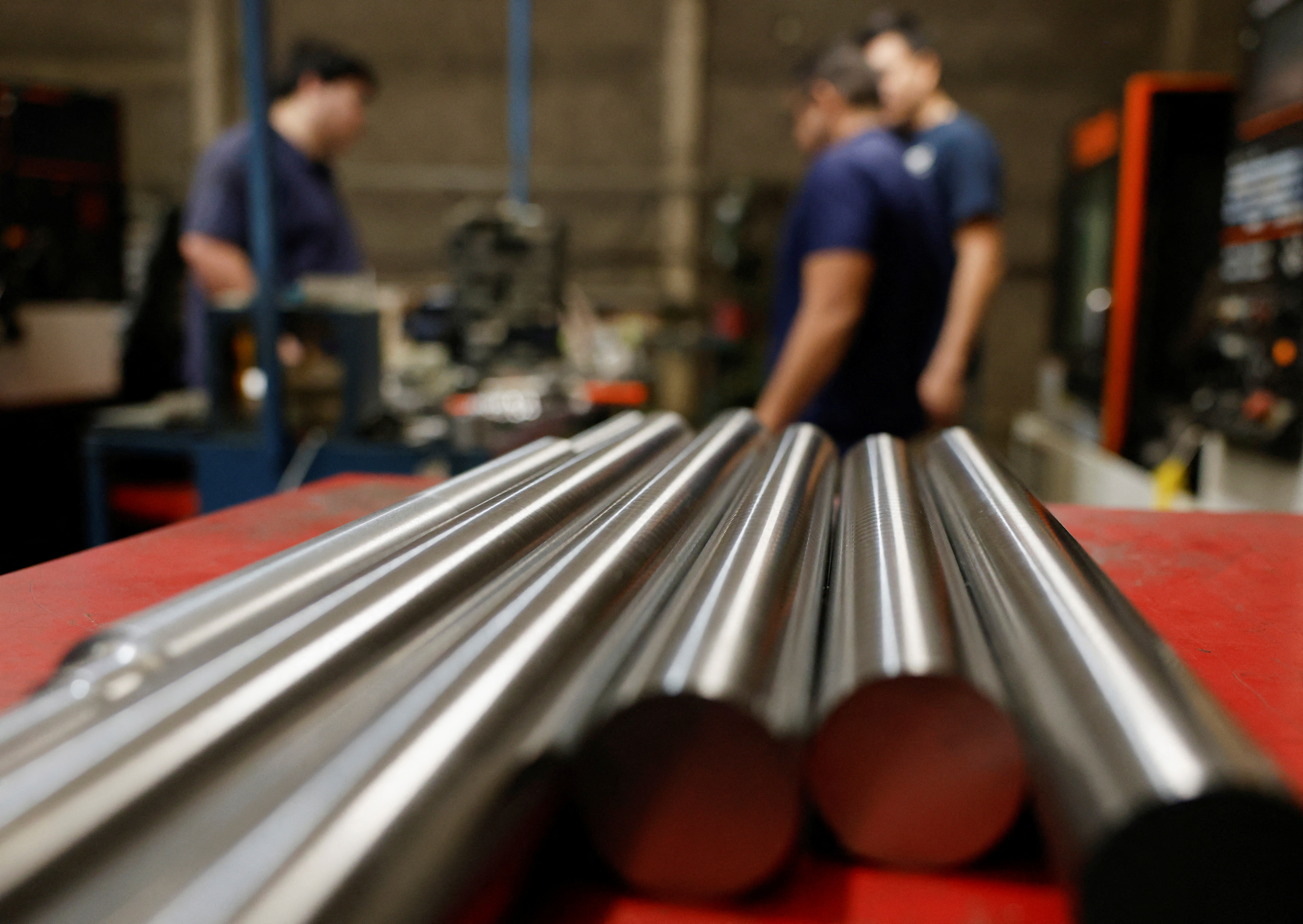 image Trump metals tariffs draw swift retaliation from Canada and EU