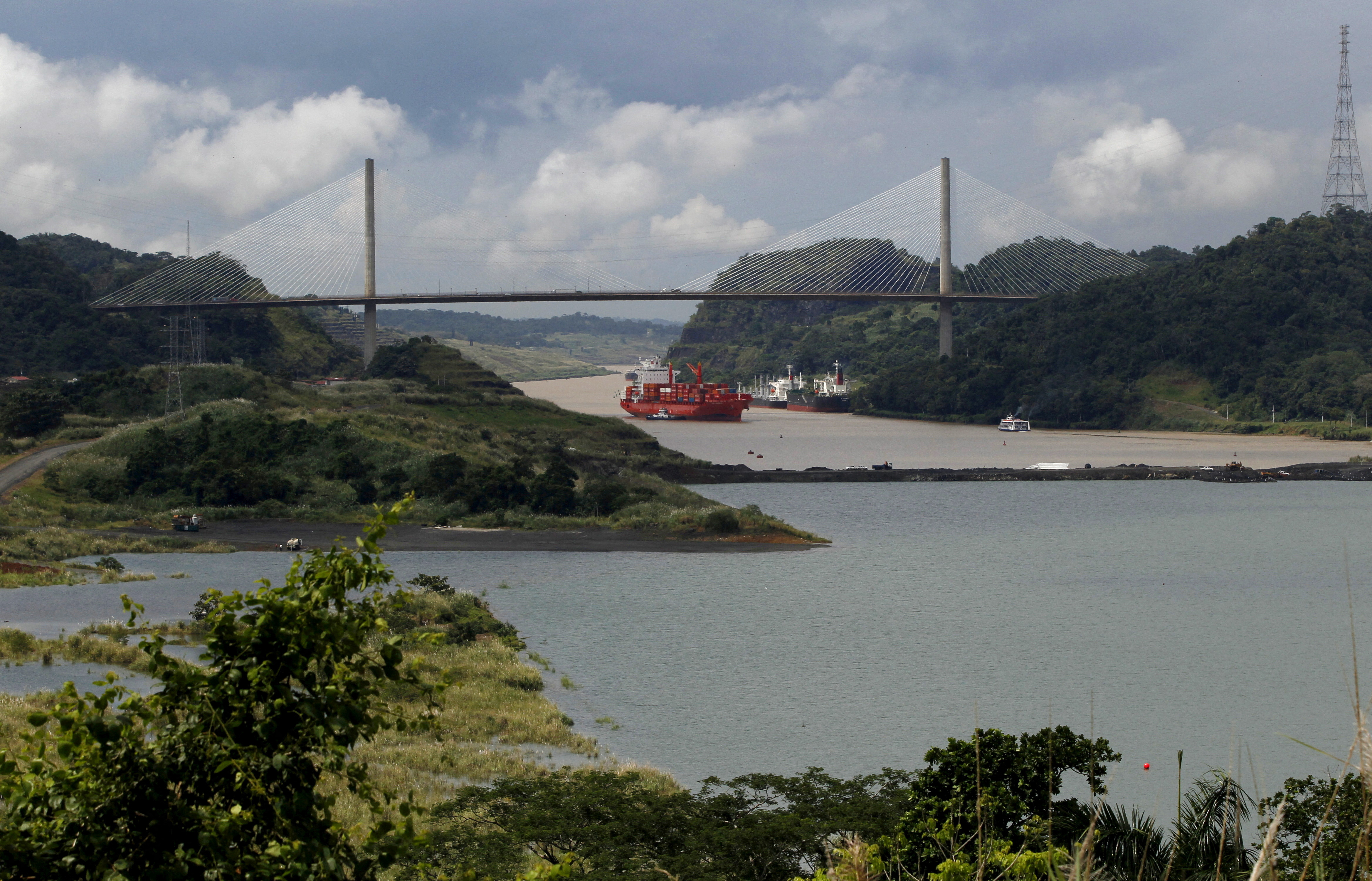 image Trump pushes for control of Panama Canal, military options on table