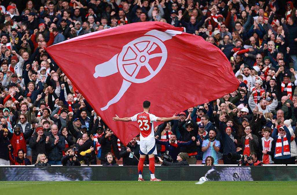 image Arsenal beat Chelsea, Spurs stunned by Fulham