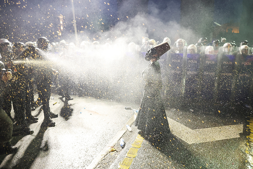image Erdogan slams protests over jailing of Istanbul mayor as &#8216;movement of violence&#8217;