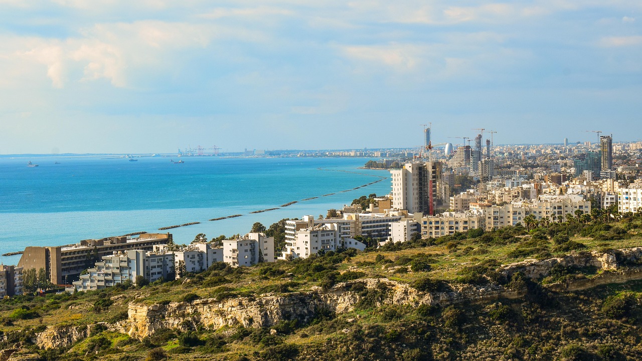 image Cyprus and UAE ministers to discuss economic ties in Limassol