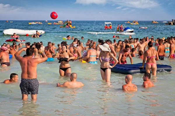image Hermes seeks to &#8216;combat seasonality&#8217; in tourism, heralds spike in island&#8217;s connectivity