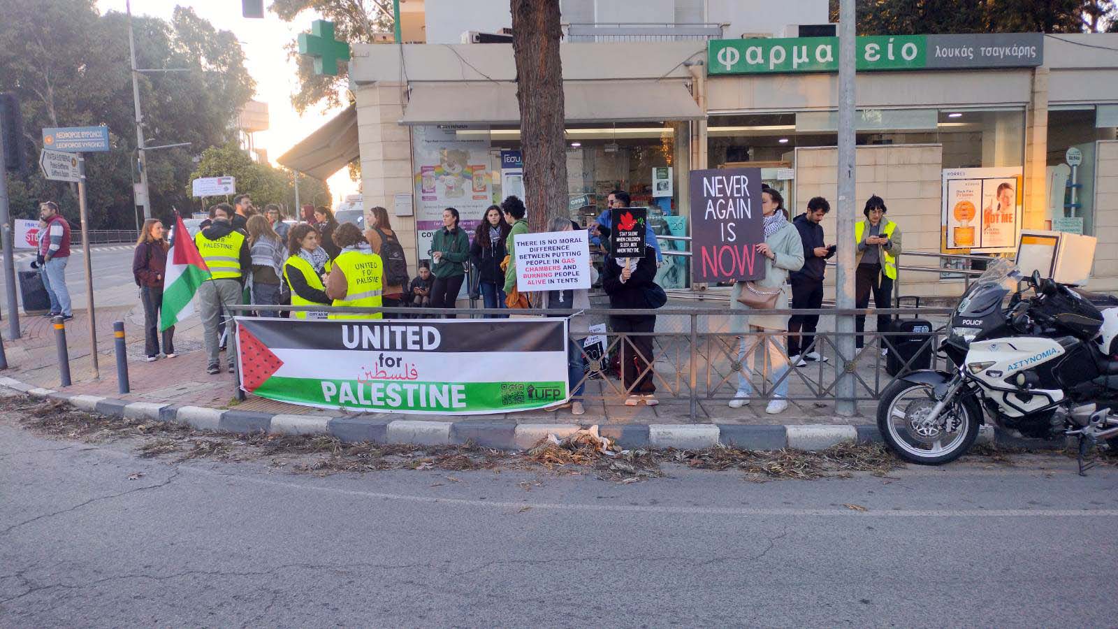 image Cypriots demonstrate in Nicosia for Gaza