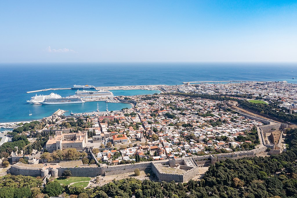 image Greece arrests state employees on Rhodes as concerns over bribery grow