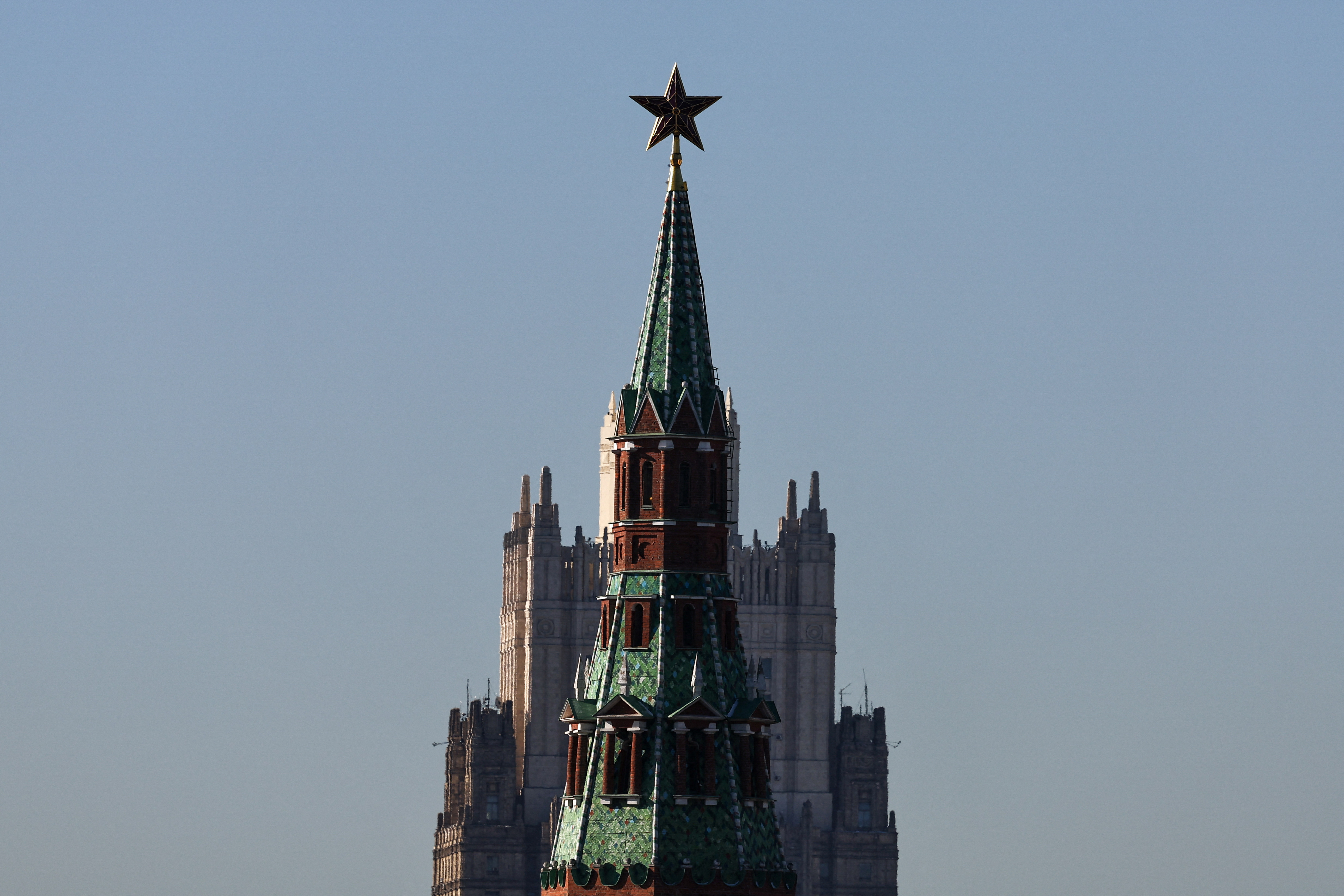 image Russia expels two British diplomats as it negotiates to restore US ties