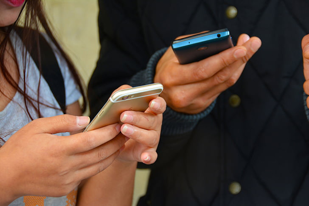 image Police issue warning over fake government calls