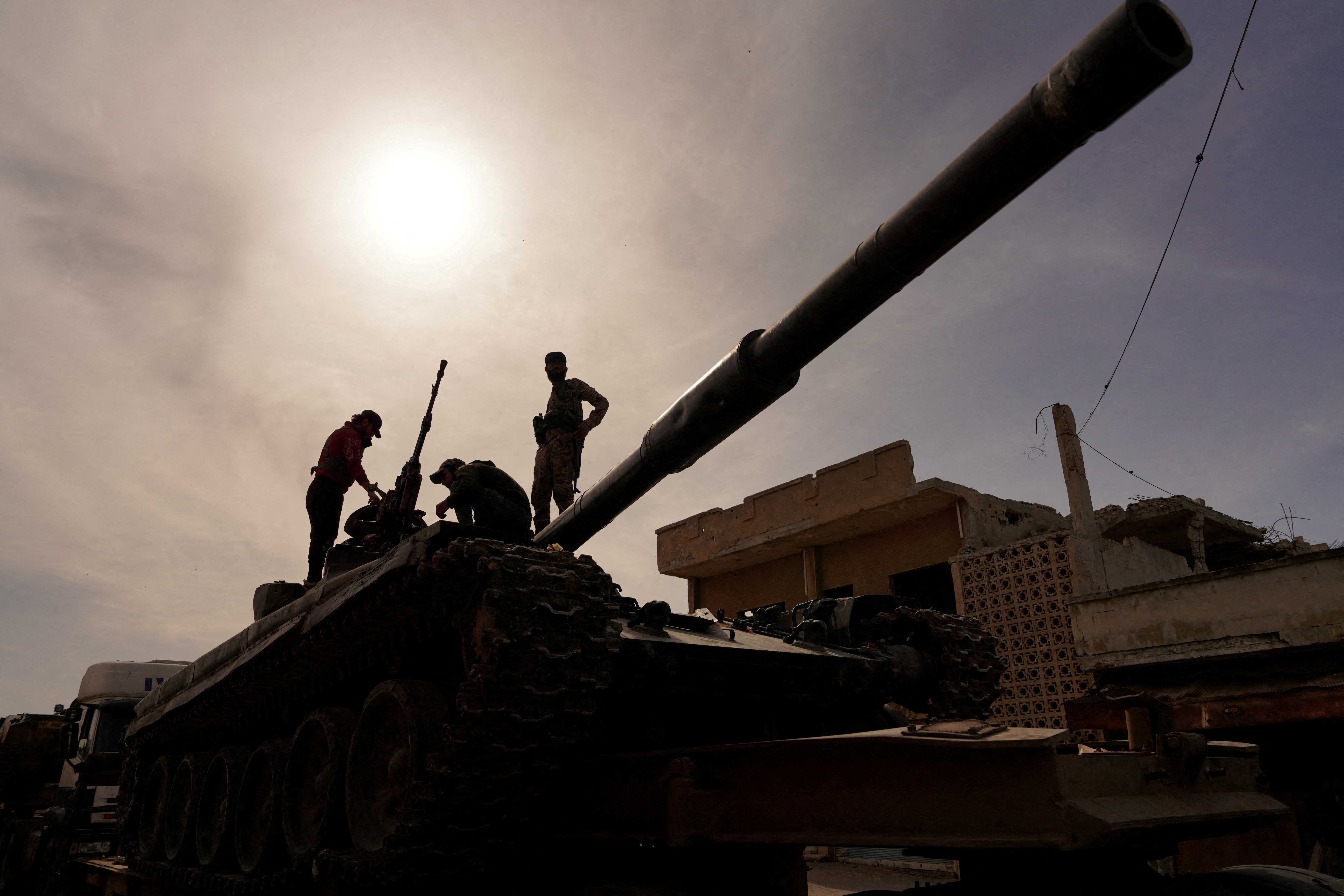image Israel strikes hit bases in central Syria, kill four in south
