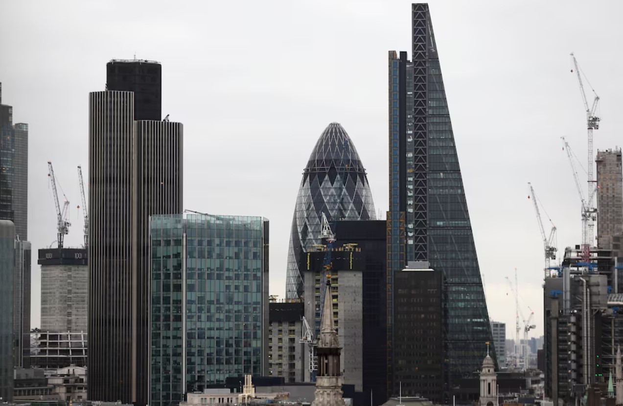 cover UK services sector sentiment hits 2-1/2-year low