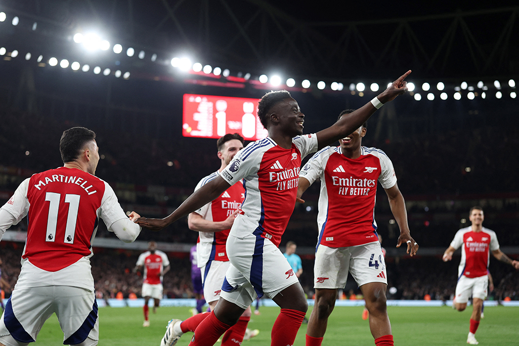 image Saka seals comeback with goal as Arsenal beat Fulham