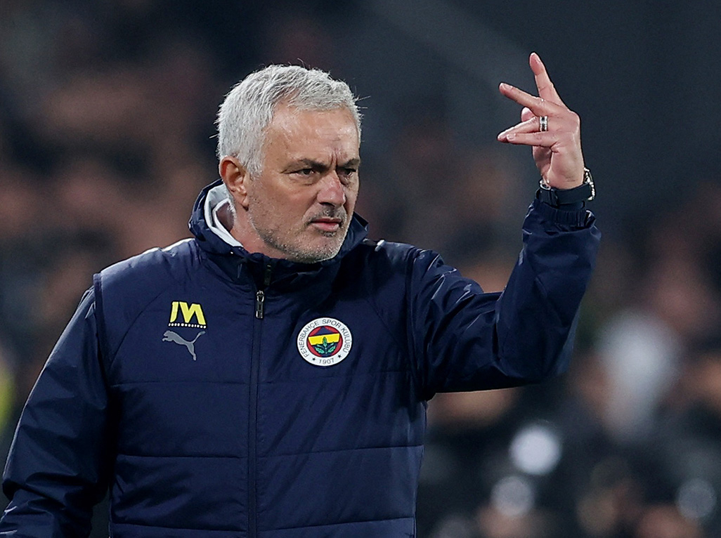image Mourinho accused of &#8216;physically attacking&#8217; Galatasaray boss