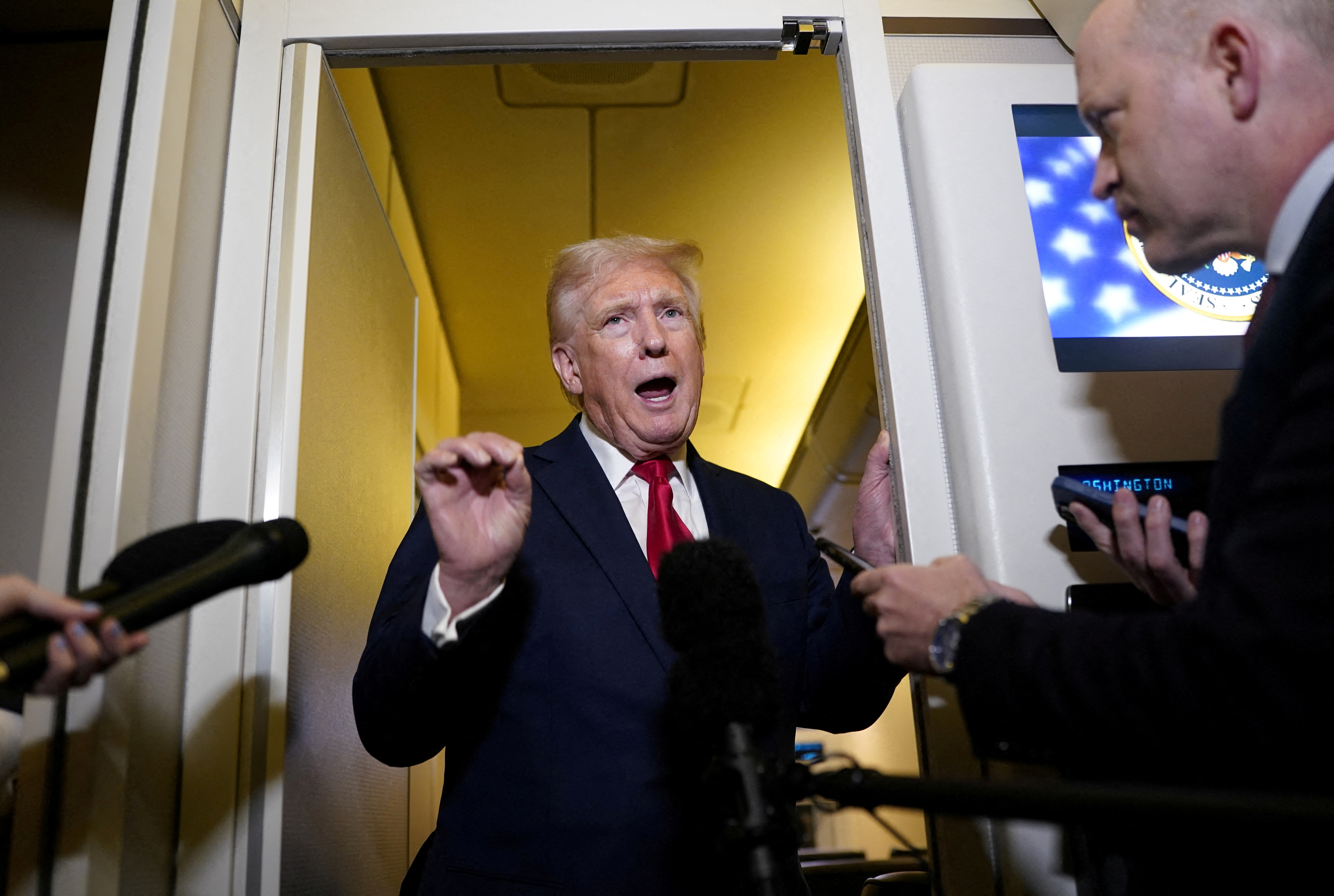 image Trump admin to fight Harvard lawsuit over federal funding freeze