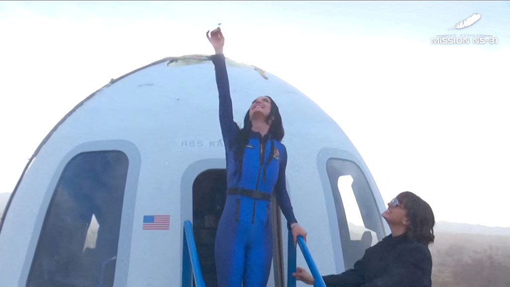 image Katy Perry launches into space with all-female crew on Blue Origin rocket