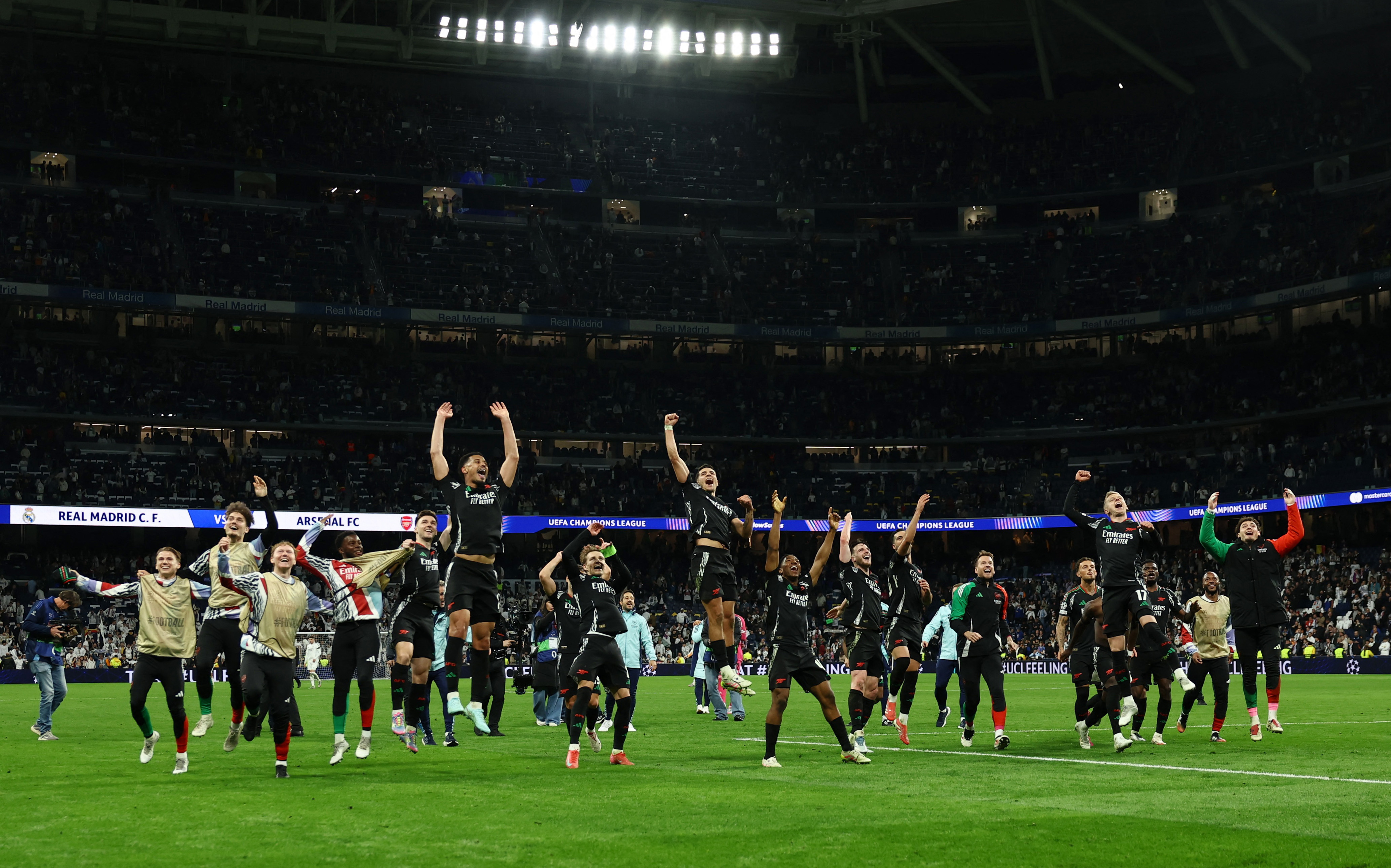 image Arsenal cruise past Real Madrid; Inter hold off Bayern to reach semis