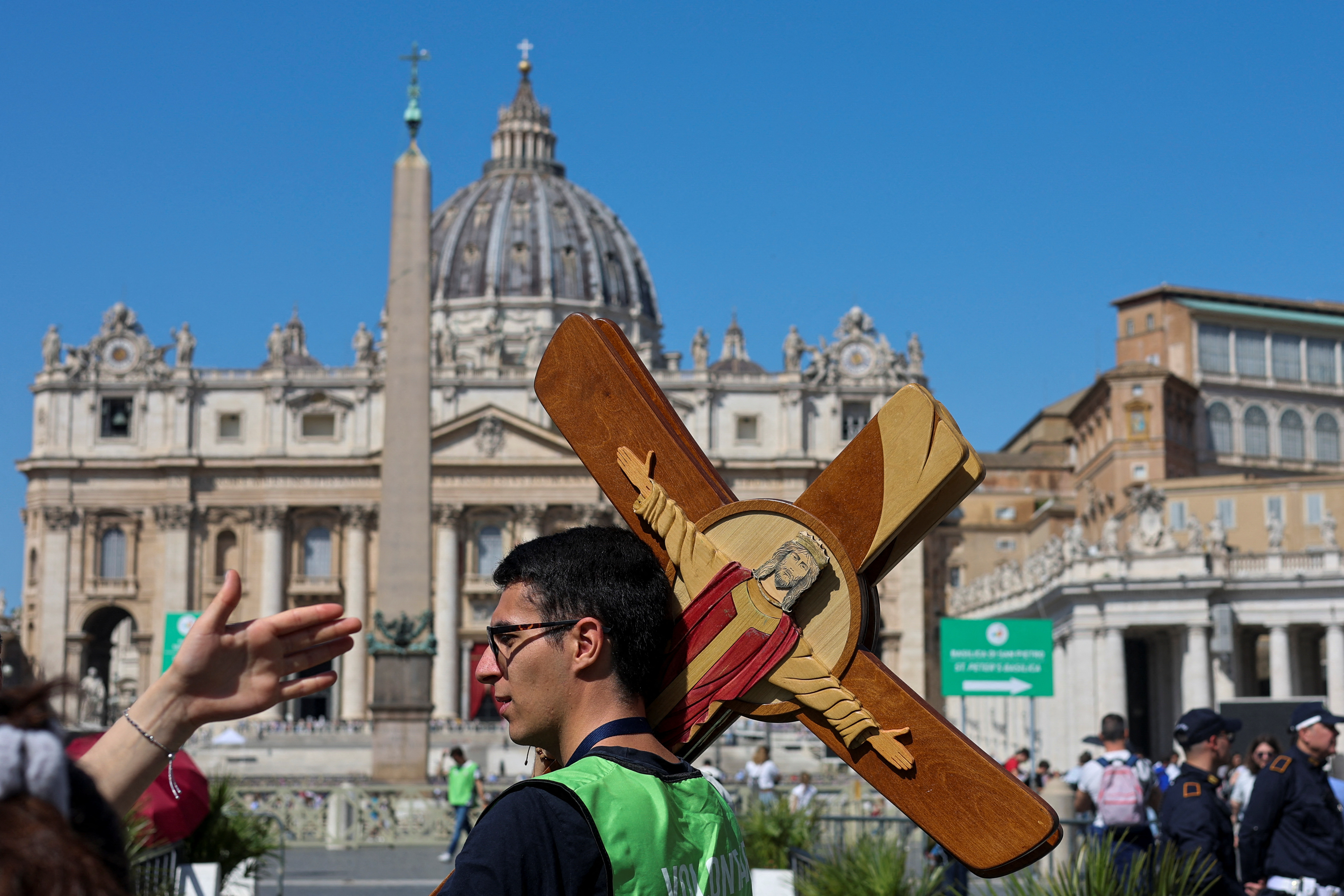image Pope Francis&#8217; body to lie in state before funeral on Saturday