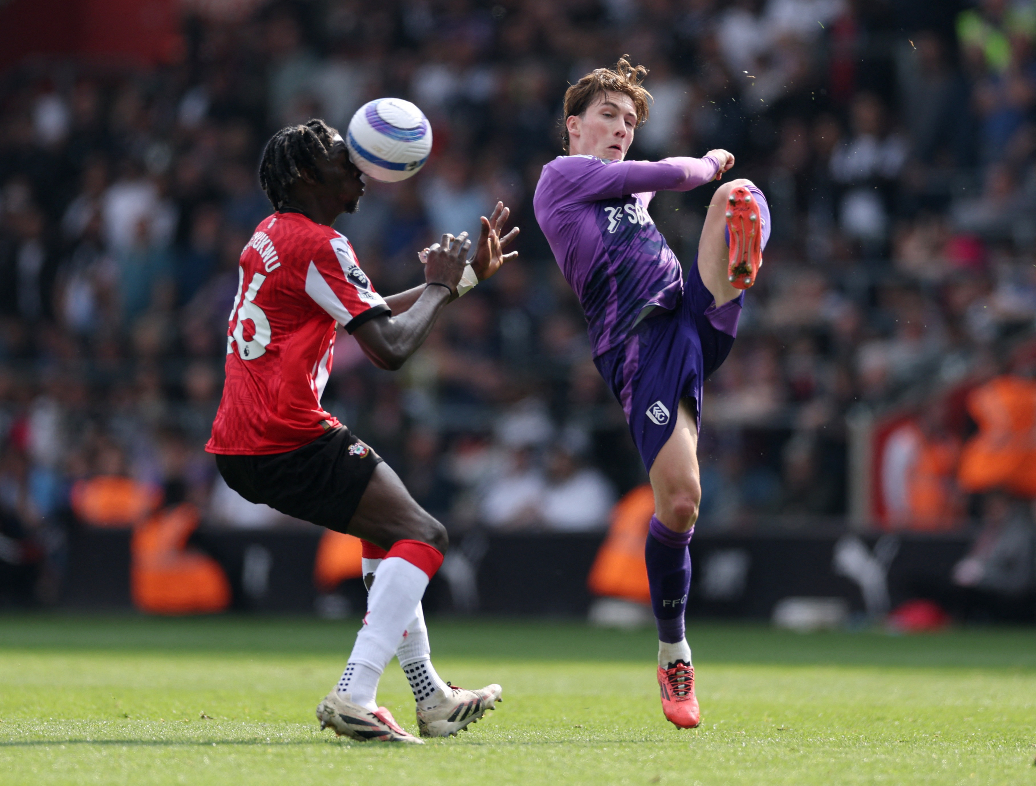 image Fulham leave it late to beat Southampton 2-1