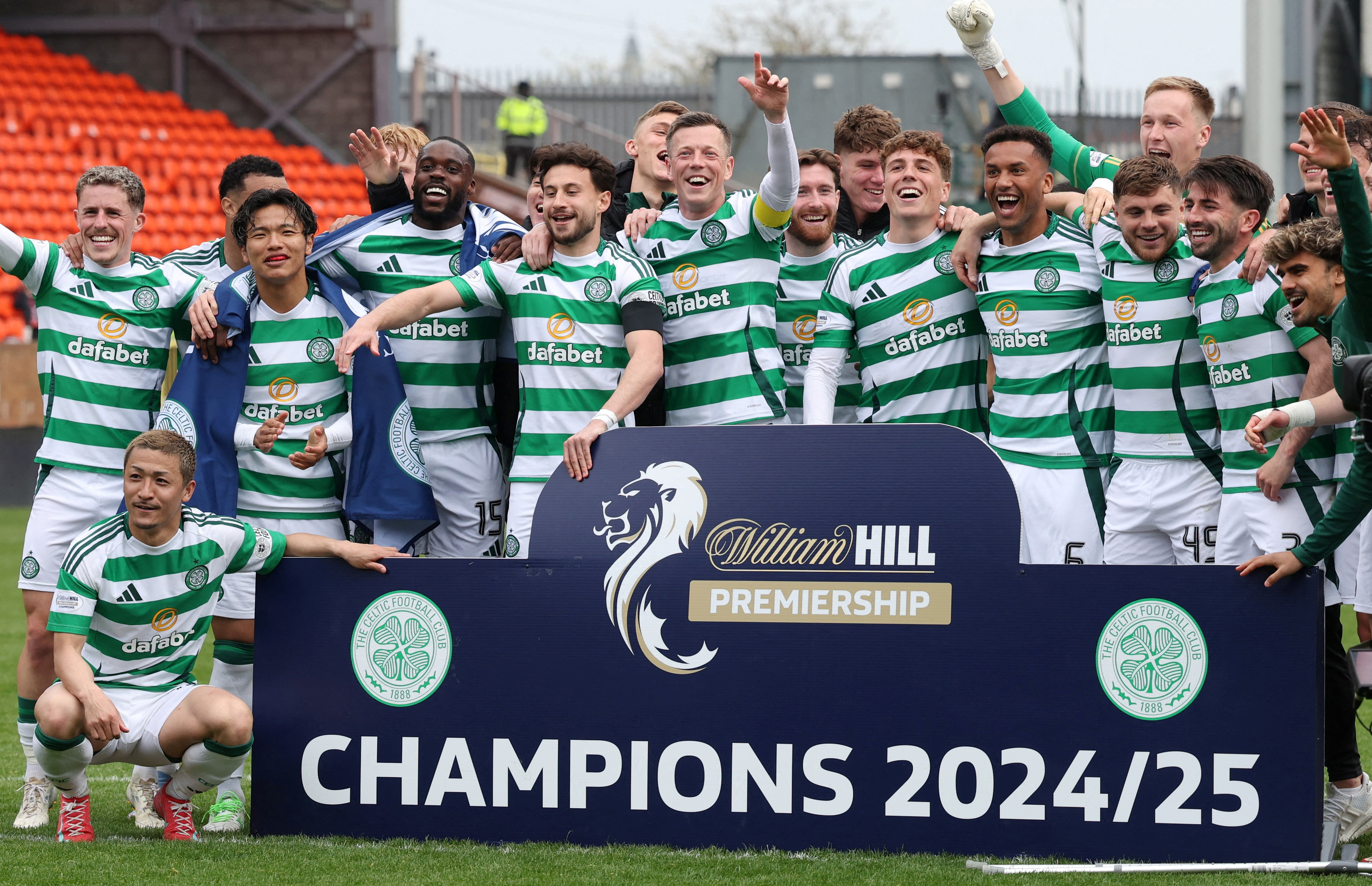 image Celtic thrash Dundee Utd to seal Scottish title in style
