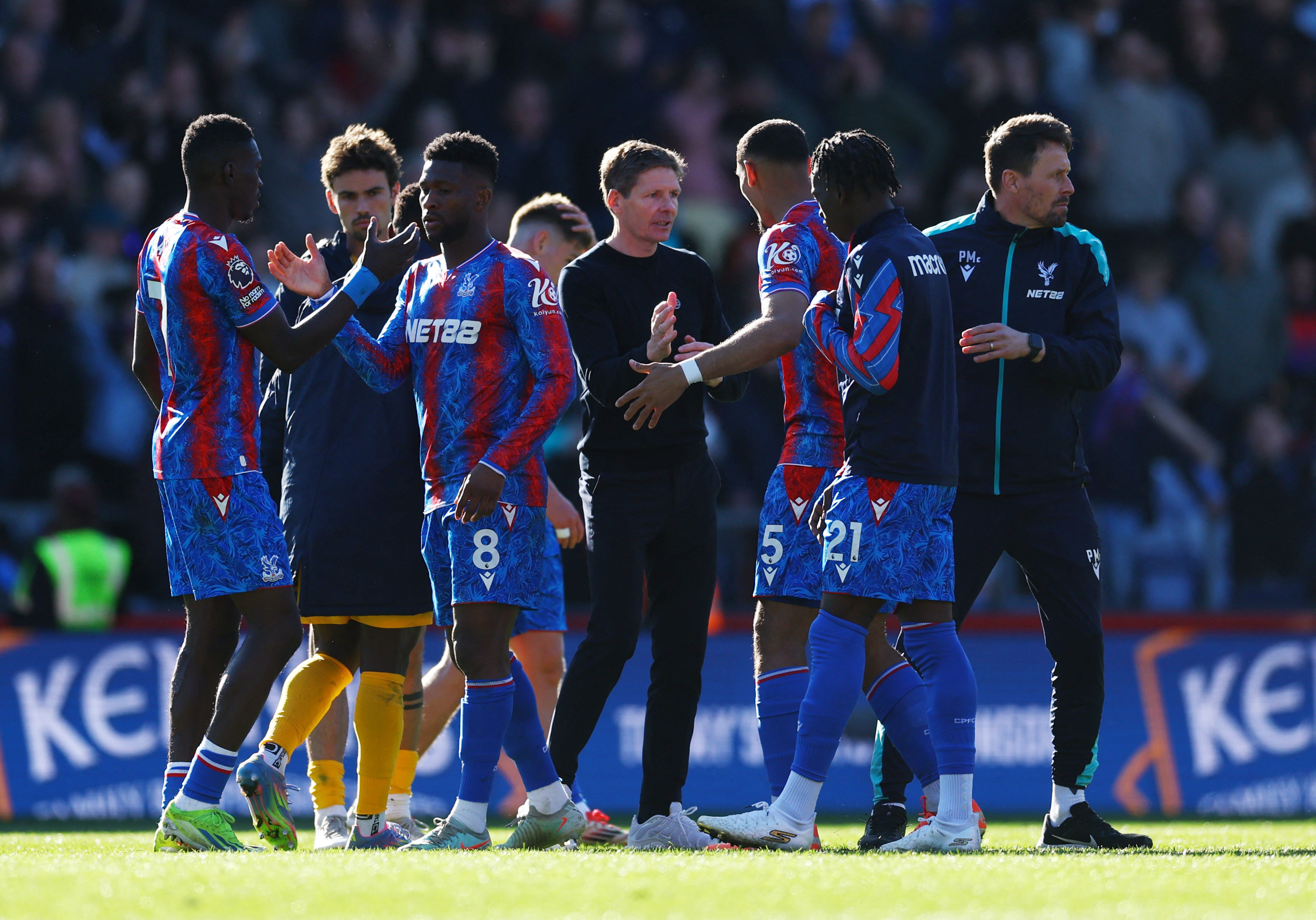 image Munoz strike gives nine-man Palace 2-1 win over Brighton