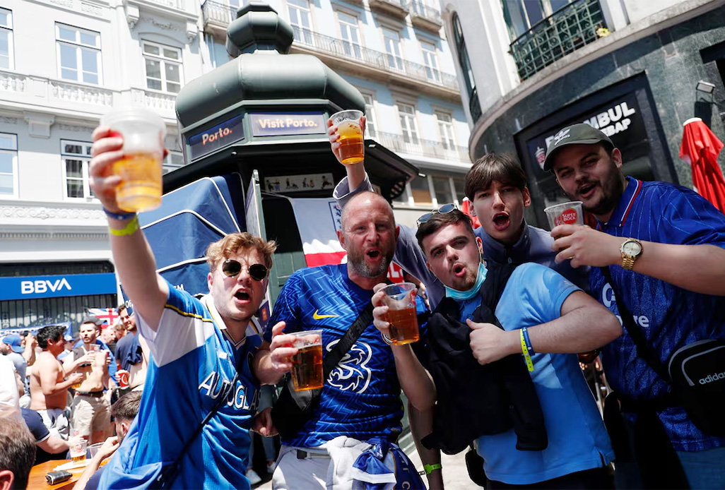 image UK travel ban on &#8216;violent&#8217; Man City, Chelsea fans during Club World Cup