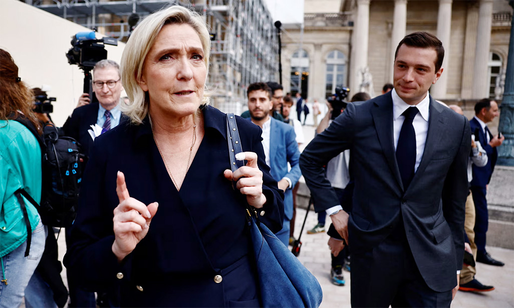 image Far-right leader calls on French people to rally against Le Pen&#8217;s election ban