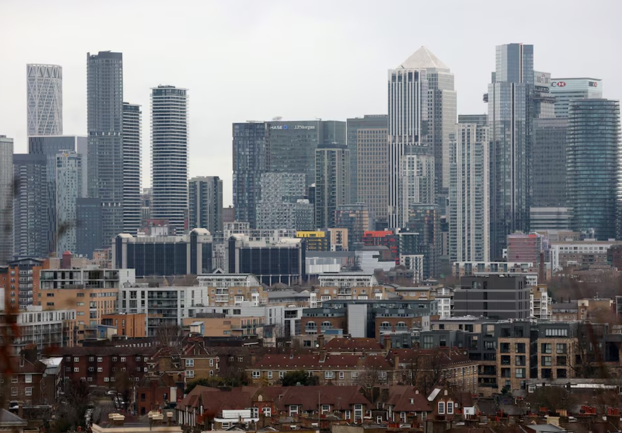 image IMF nudges up UK&#8217;s 2025 growth forecast, sees &#8216;significant risks&#8217; to deficit goals