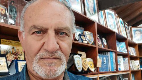image Veteran photojournalist dies suddenly at 73