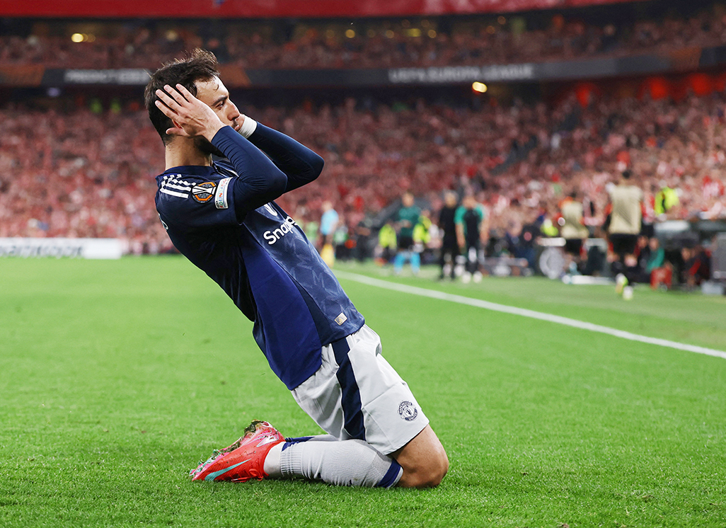 image Man United and Spurs close in on Europa League final
