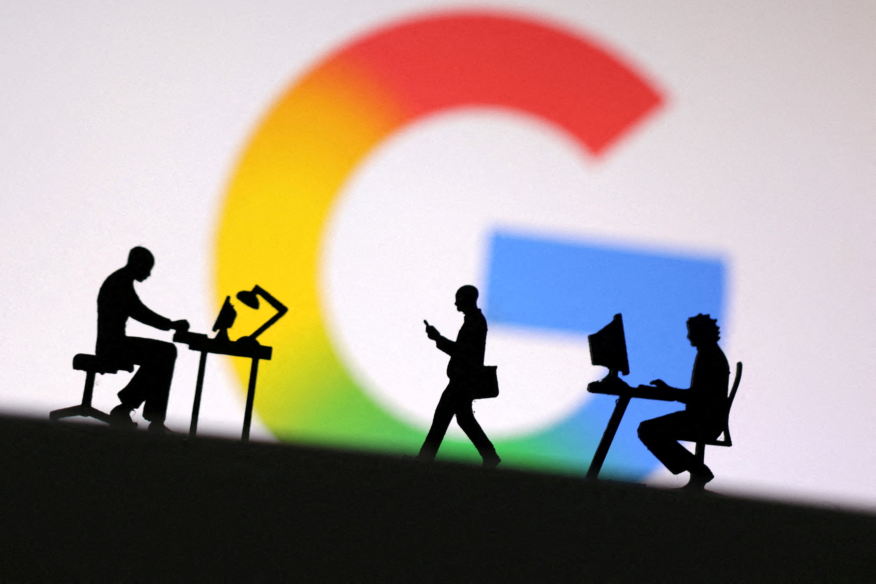 image Texas governor signs law to enforce age verification on Apple, Google app stores