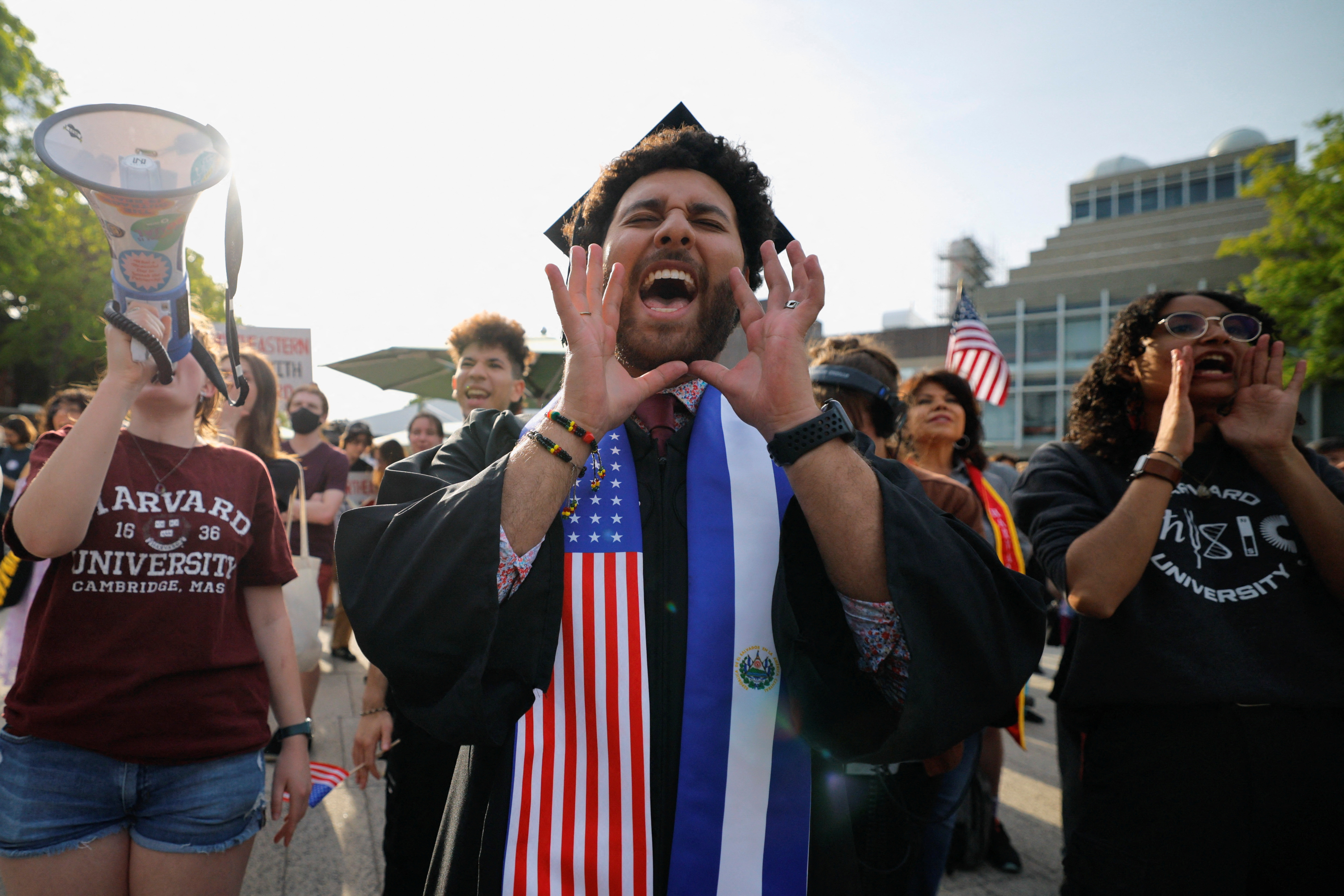 image US freezes new student visa interviews as State Department plans expanded vetting